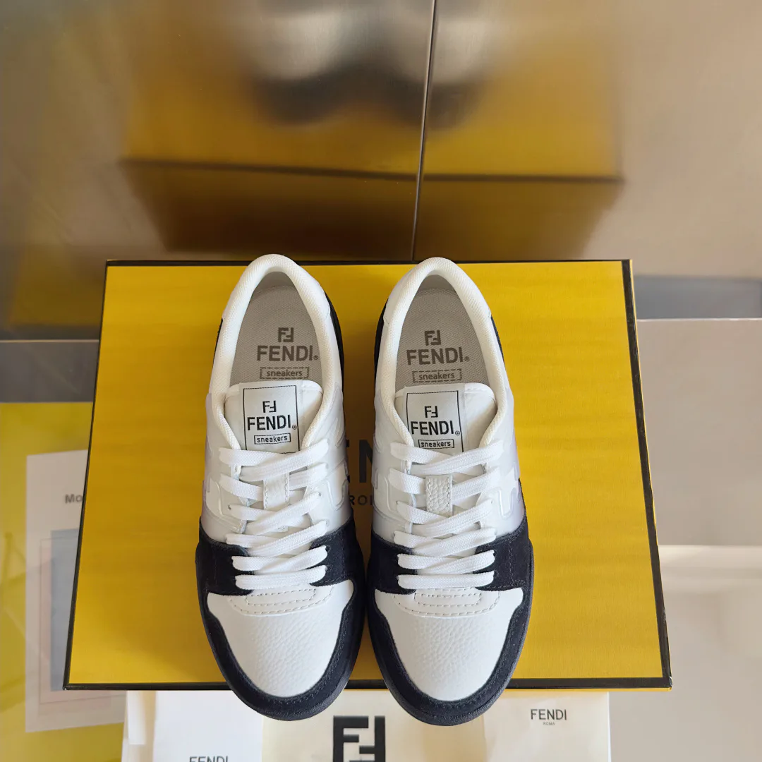 Кроссовки Женские Fendi 368616