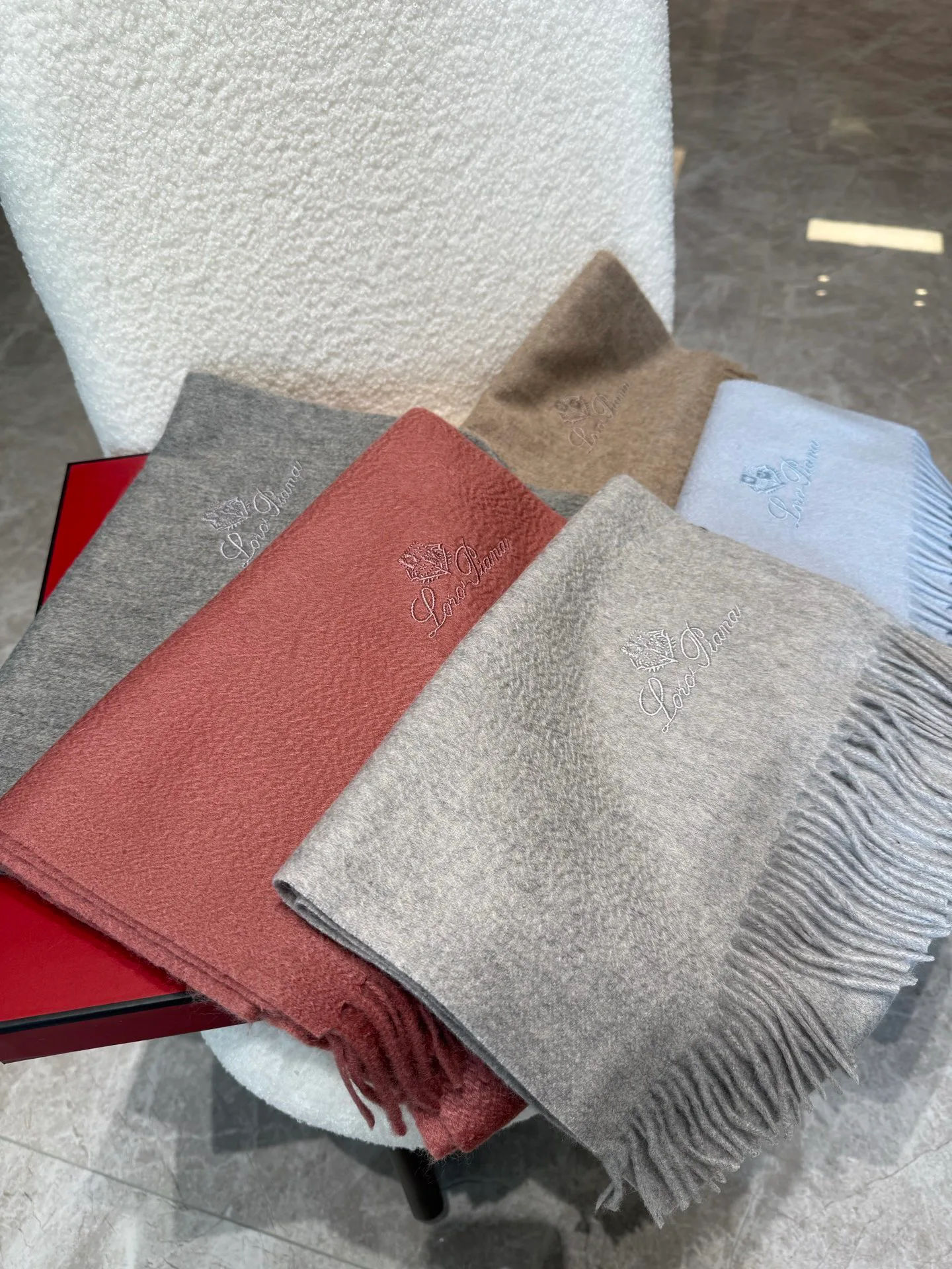 Шарфы Loro Piana 18626958