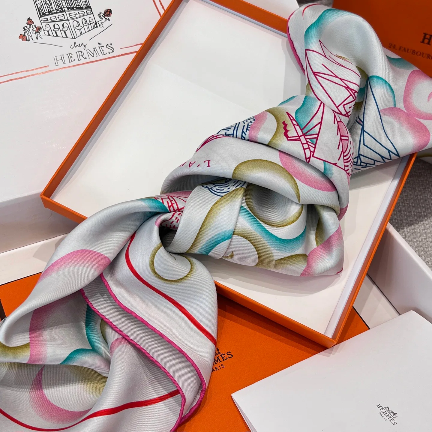 Платки Hermes 12781373
