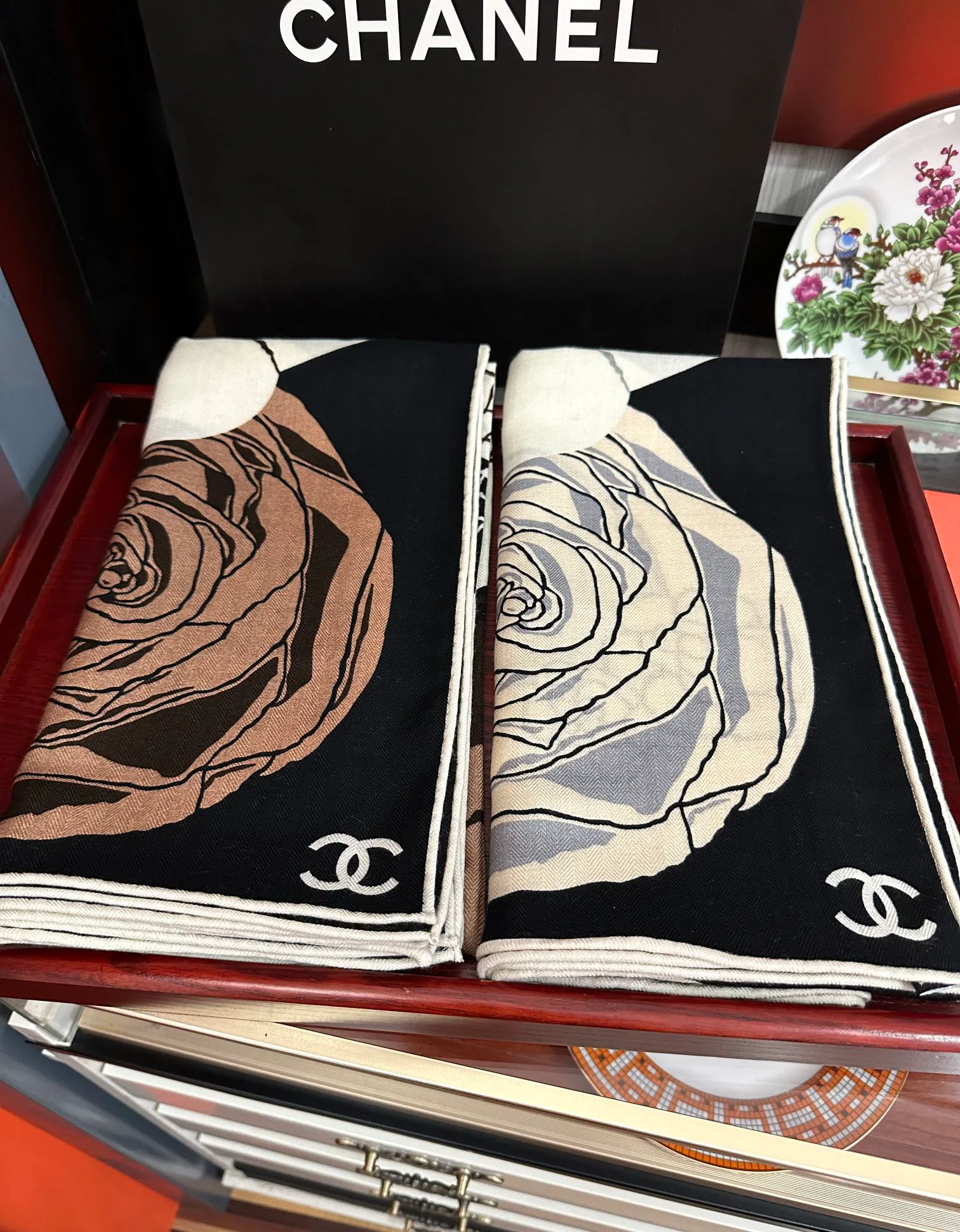 Платки Chanel 1490192