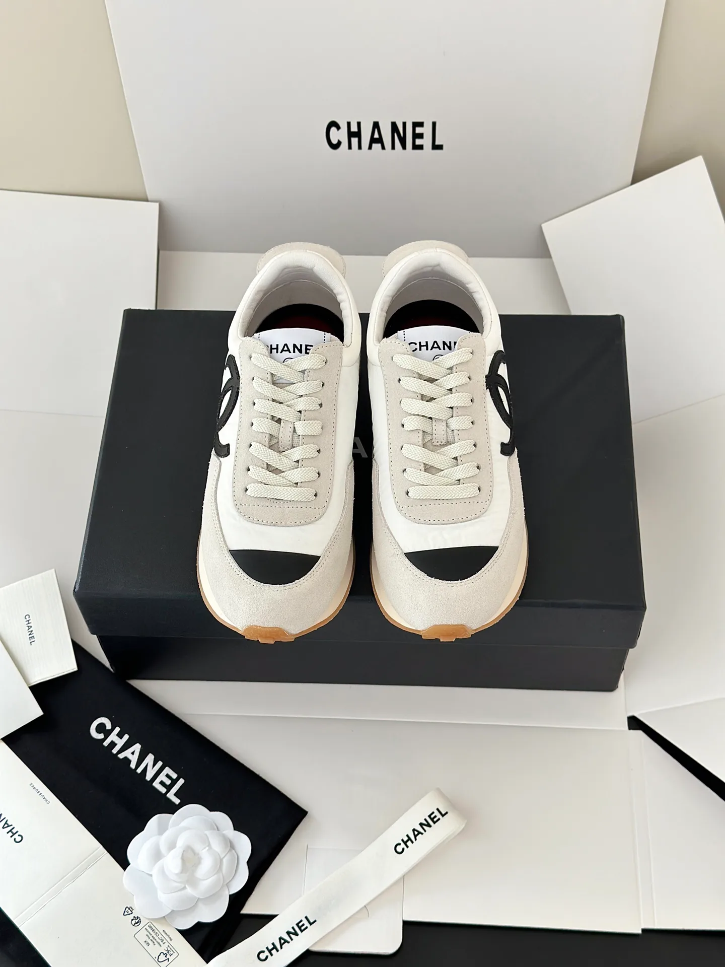 Кроссовки Женские Chanel 11616735