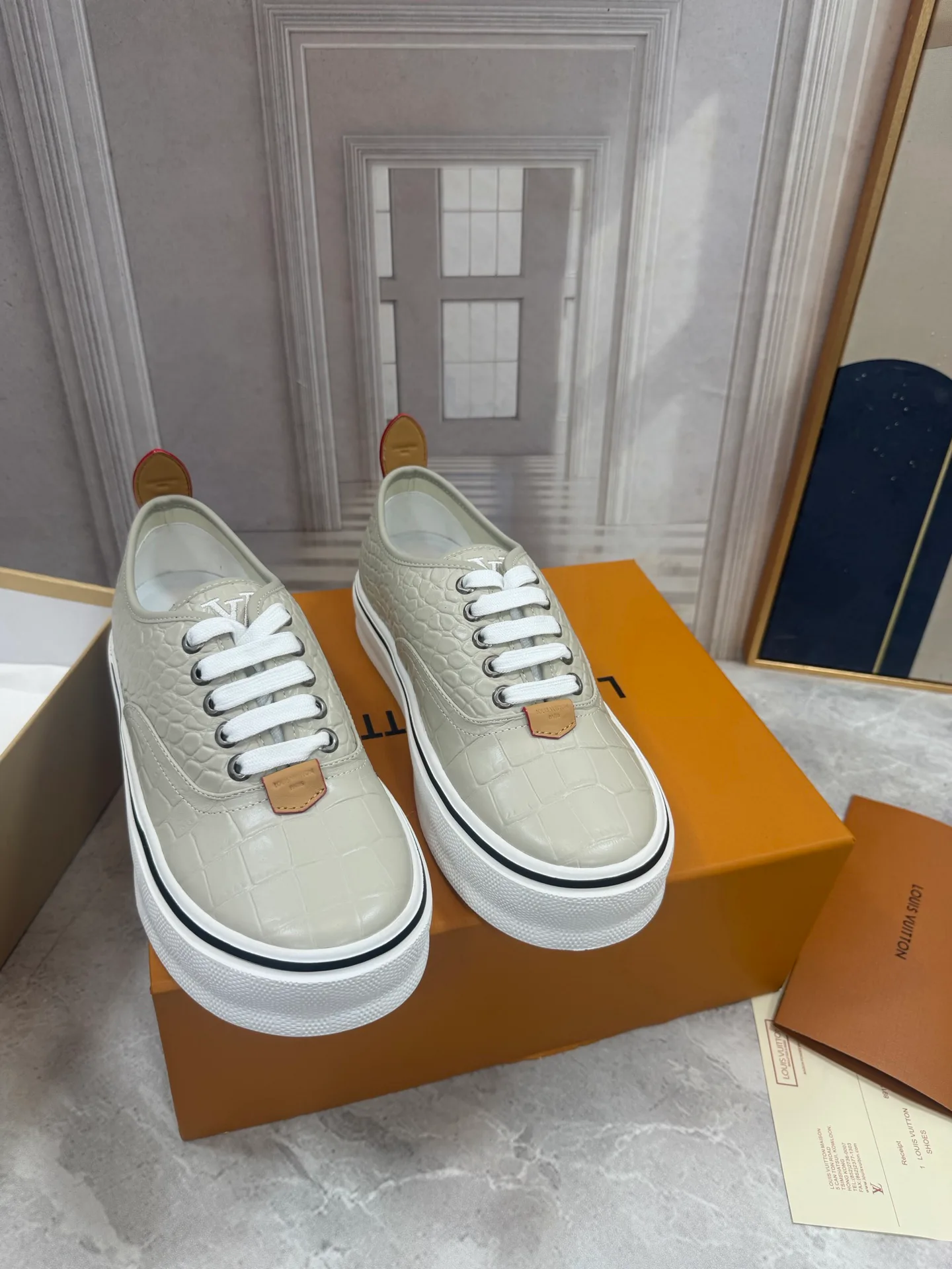 Кроссовки Мужские Louis Vuitton 18190062