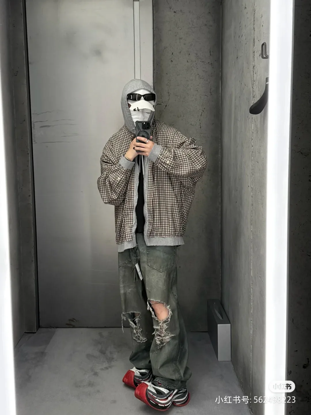 Куртки И Пуховики Мужские Balenciaga 84534