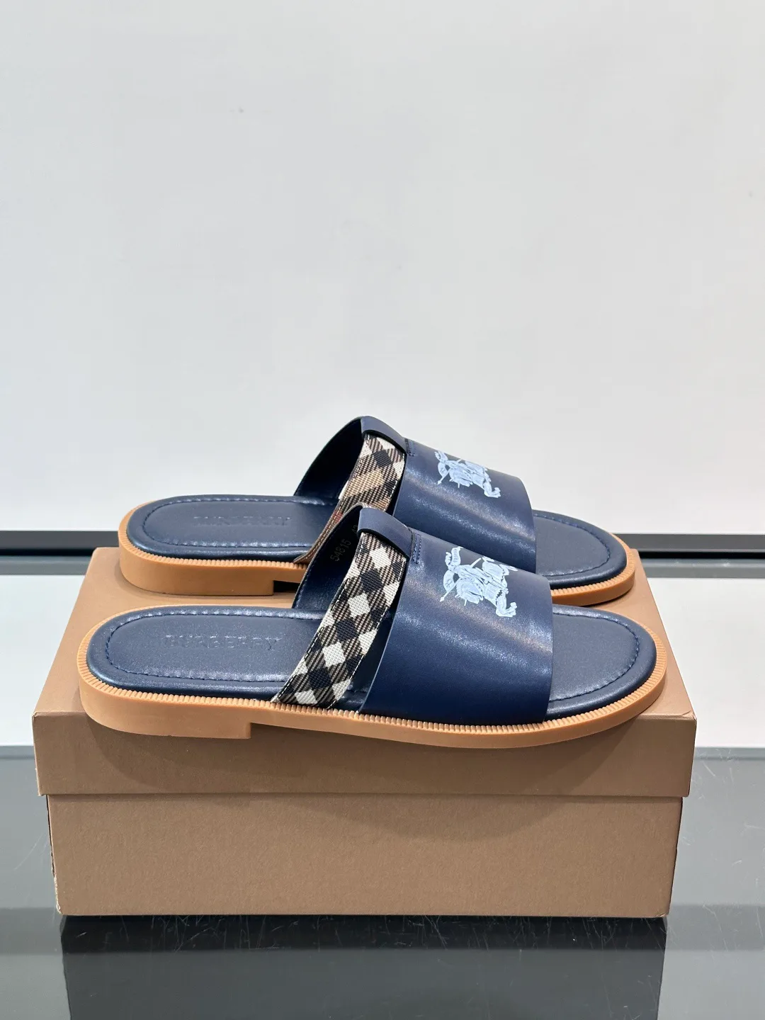 Сандалии Мужские Burberry 13452934