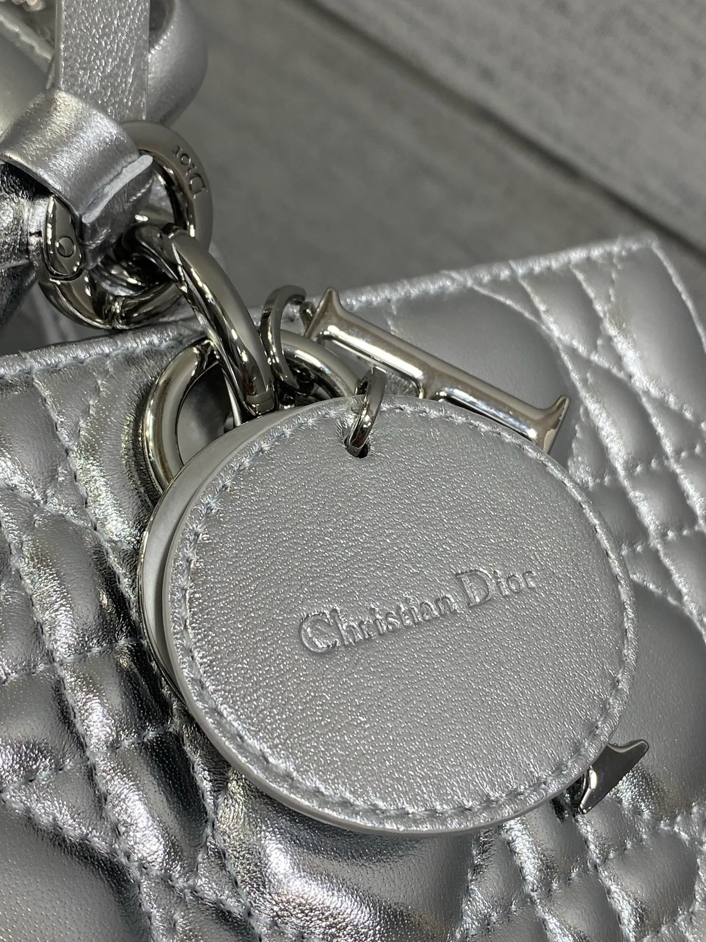 Классические Сумки Женские Christian Dior 17601495