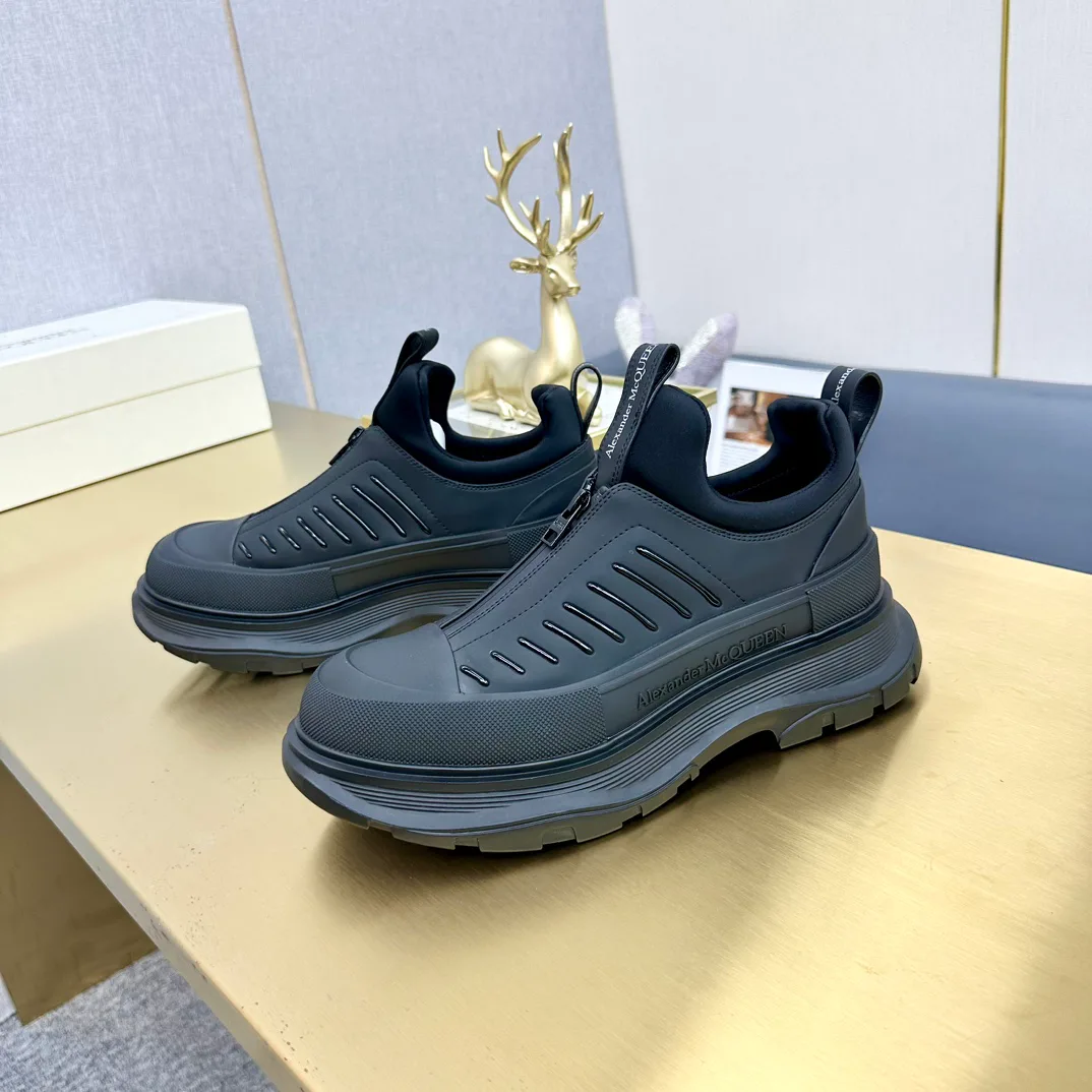 Кроссовки Женские Alexander Mcqueen 18397474