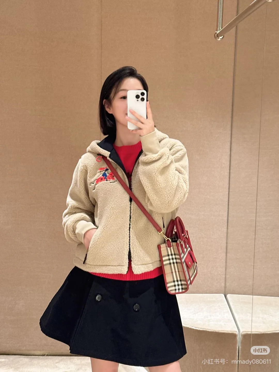 Куртки И Пуховики Женские Burberry 1827081