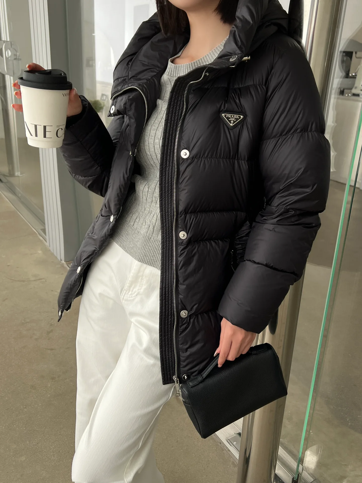 Куртки И Пуховики Женские Prada 18767787