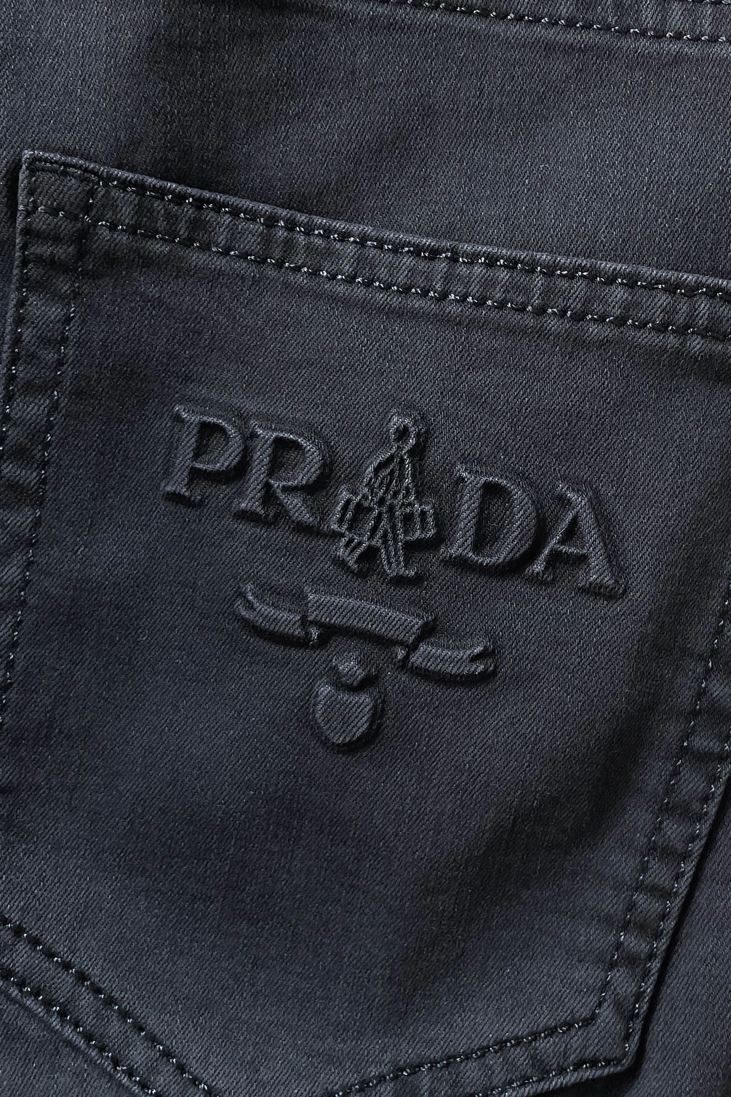 Джинсы Женские Prada 11222599