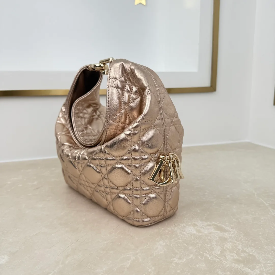 Классические Сумки Женские Christian Dior 18116282
