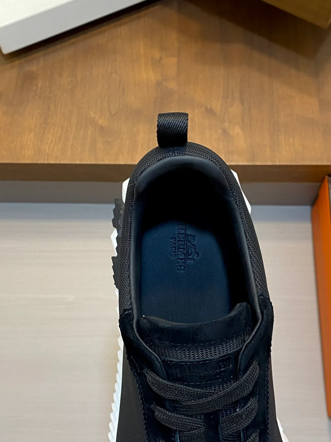Кроссовки Мужские Hermes 18039715