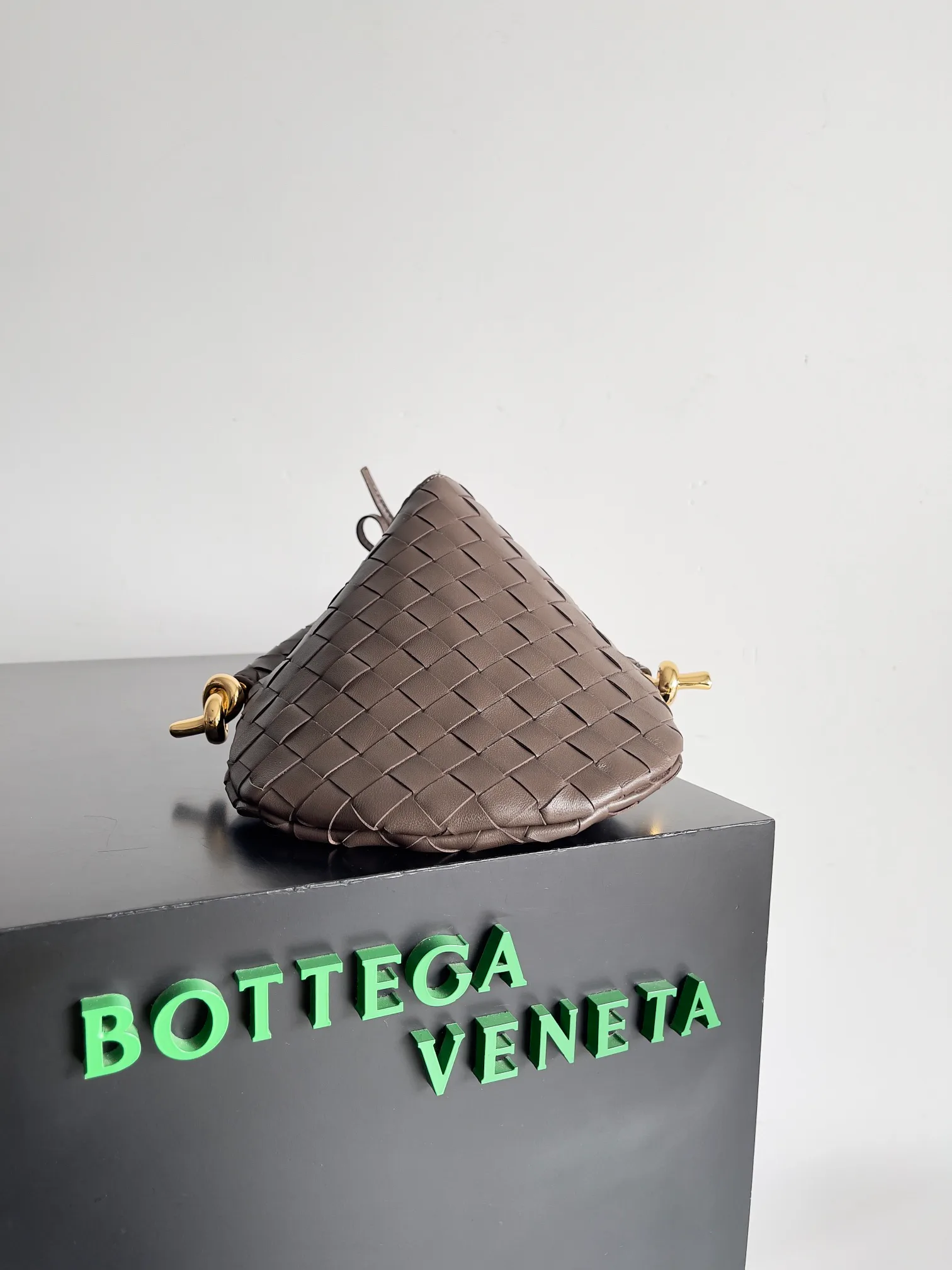 Классические Сумки Женские Bottega Veneta 11555529