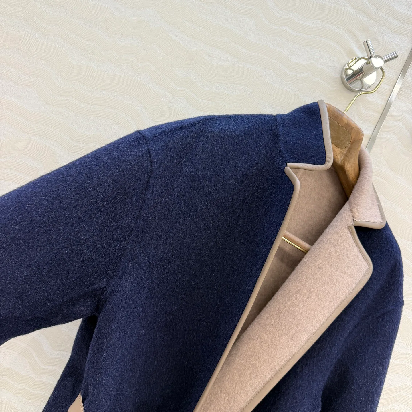 Пальто Женские Loro Piana 18022757