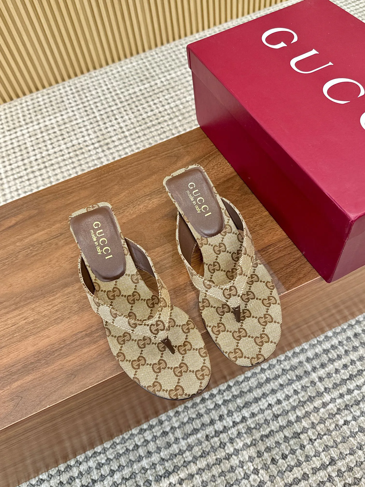 Босоножки Женские Gucci 13480533