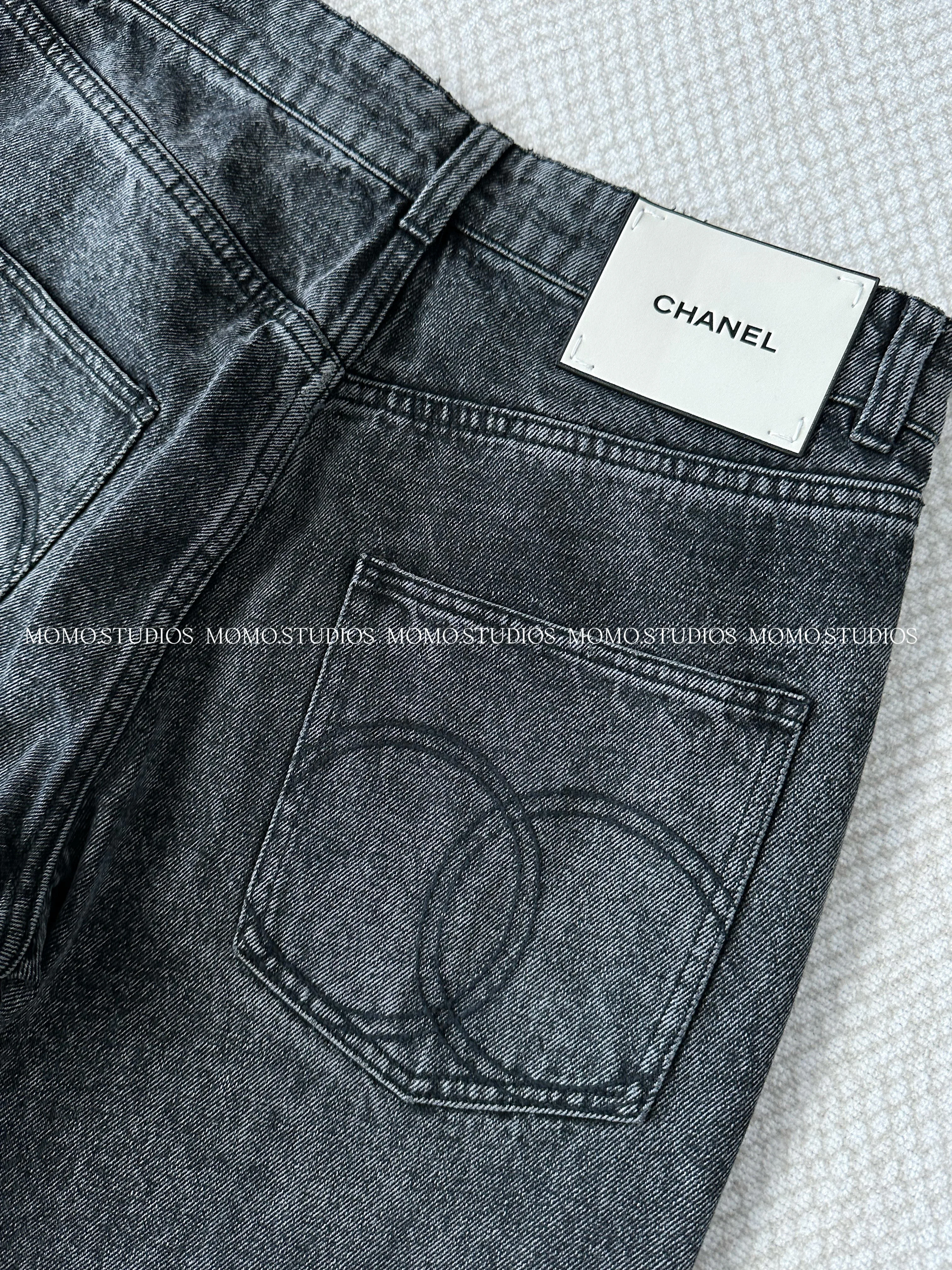 Джинсы Женские Chanel 19080957
