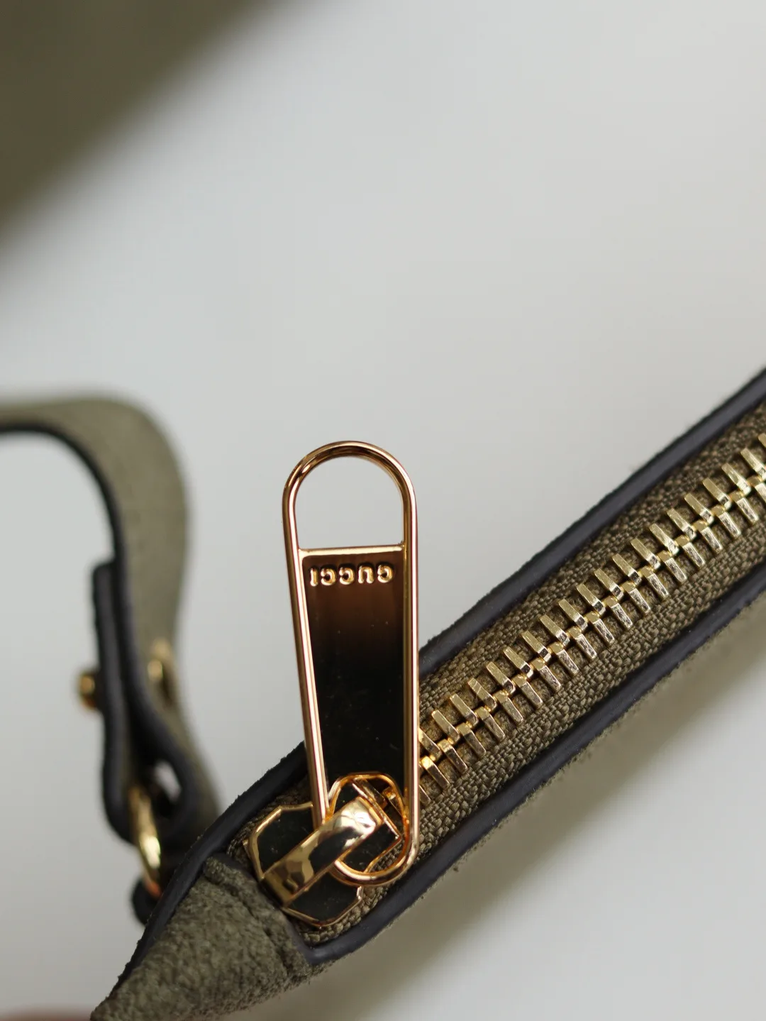 Классические Сумки Женские Gucci 11704004