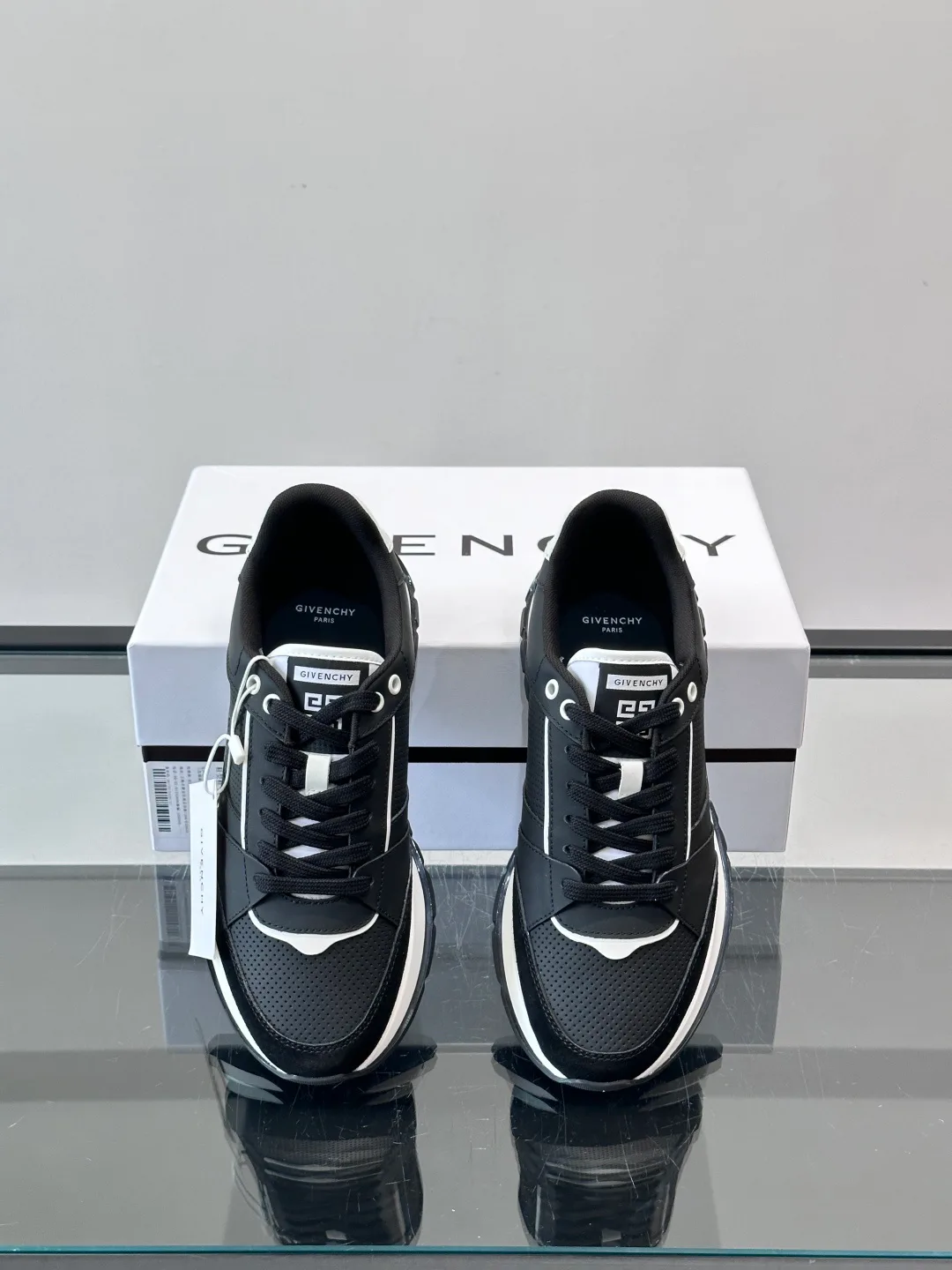 Кроссовки Мужские Givenchy 11790074