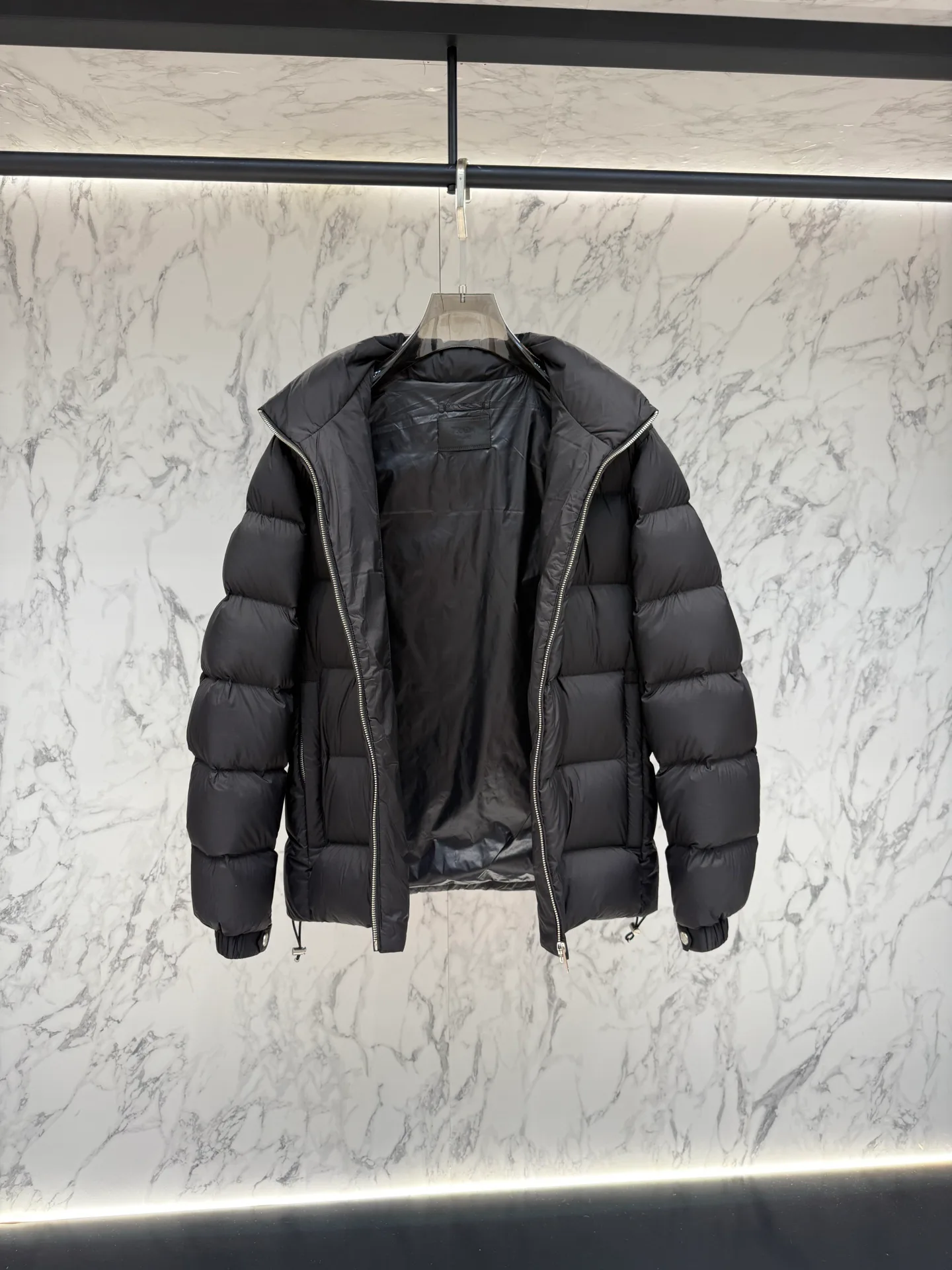Куртки И Пуховики Женские Prada 18023890