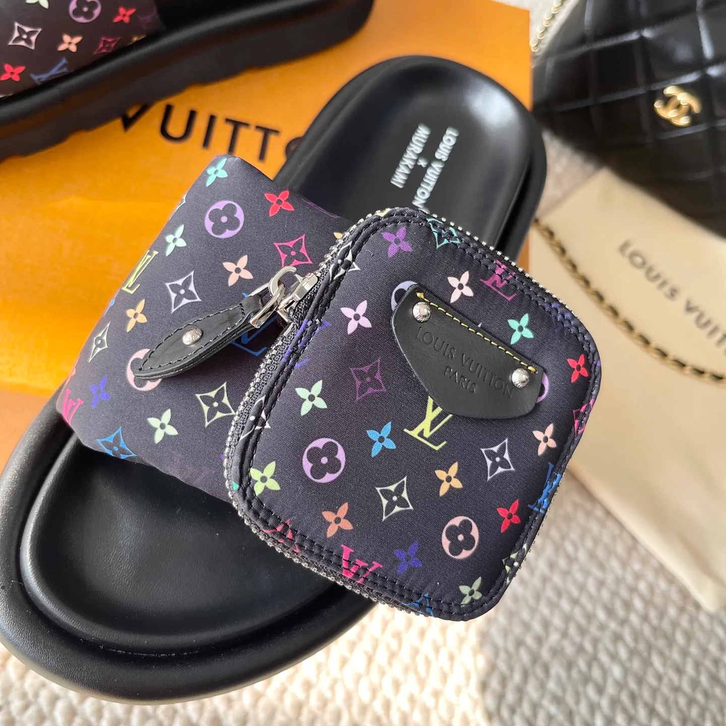 Шлепанцы Женские Louis Vuitton 32858