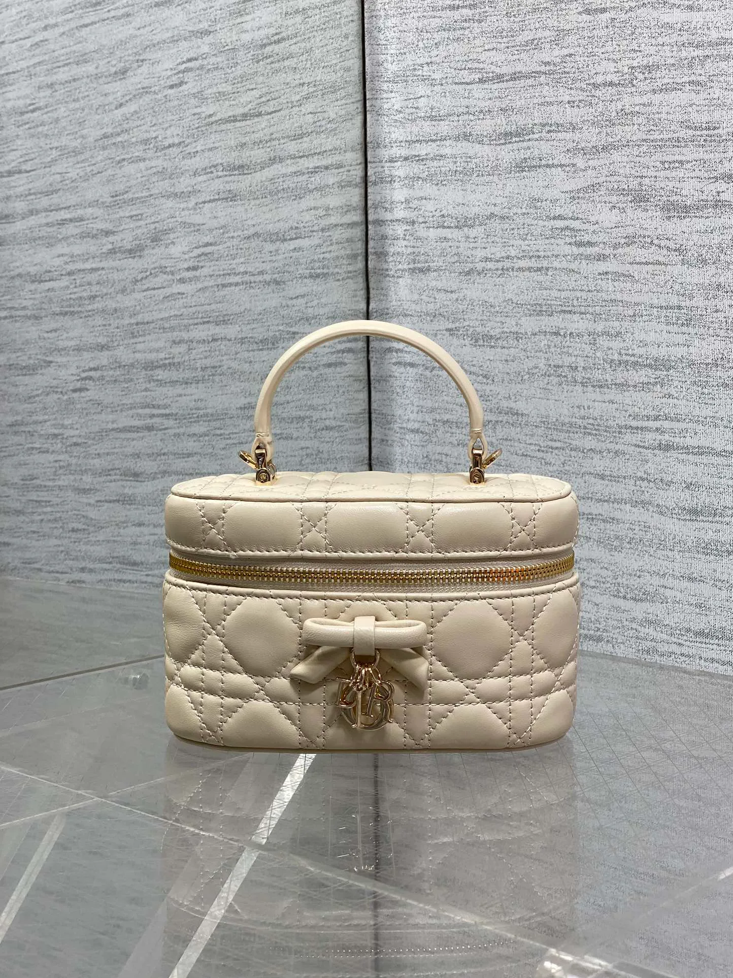 Клатчи Женские Christian Dior 12189463