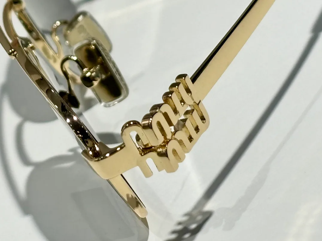 Очки Miu Miu 12583