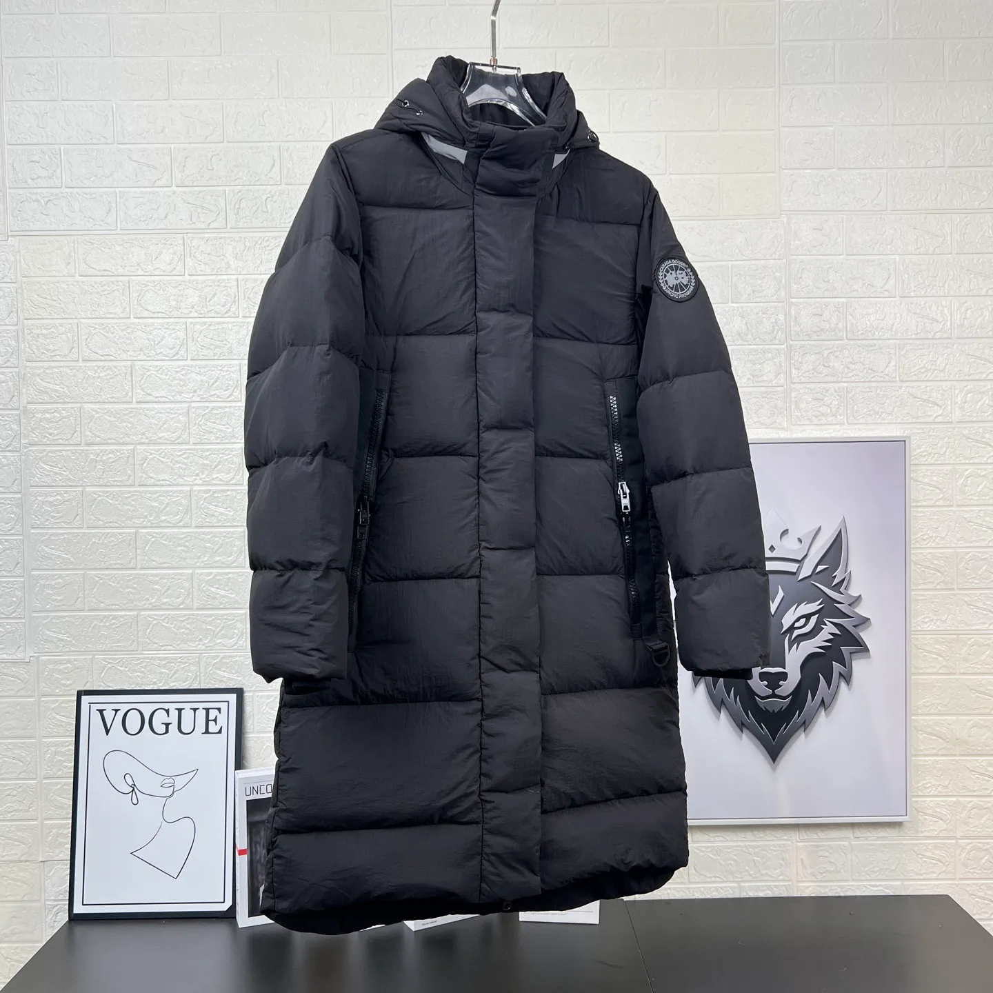 Куртки И Пуховики Женские Canada Goose 18845608