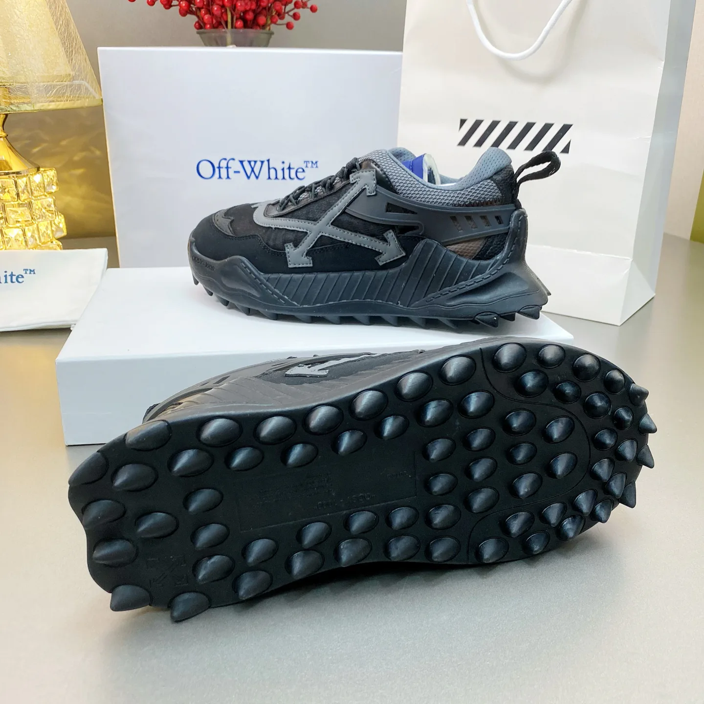 Кроссовки Женские Off-White 17530531
