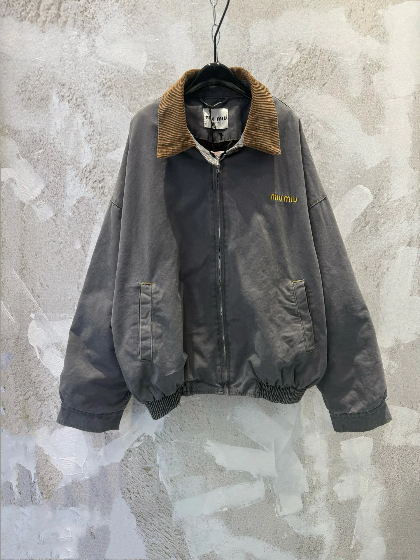 Куртки И Пуховики Женские Miu Miu 1741300