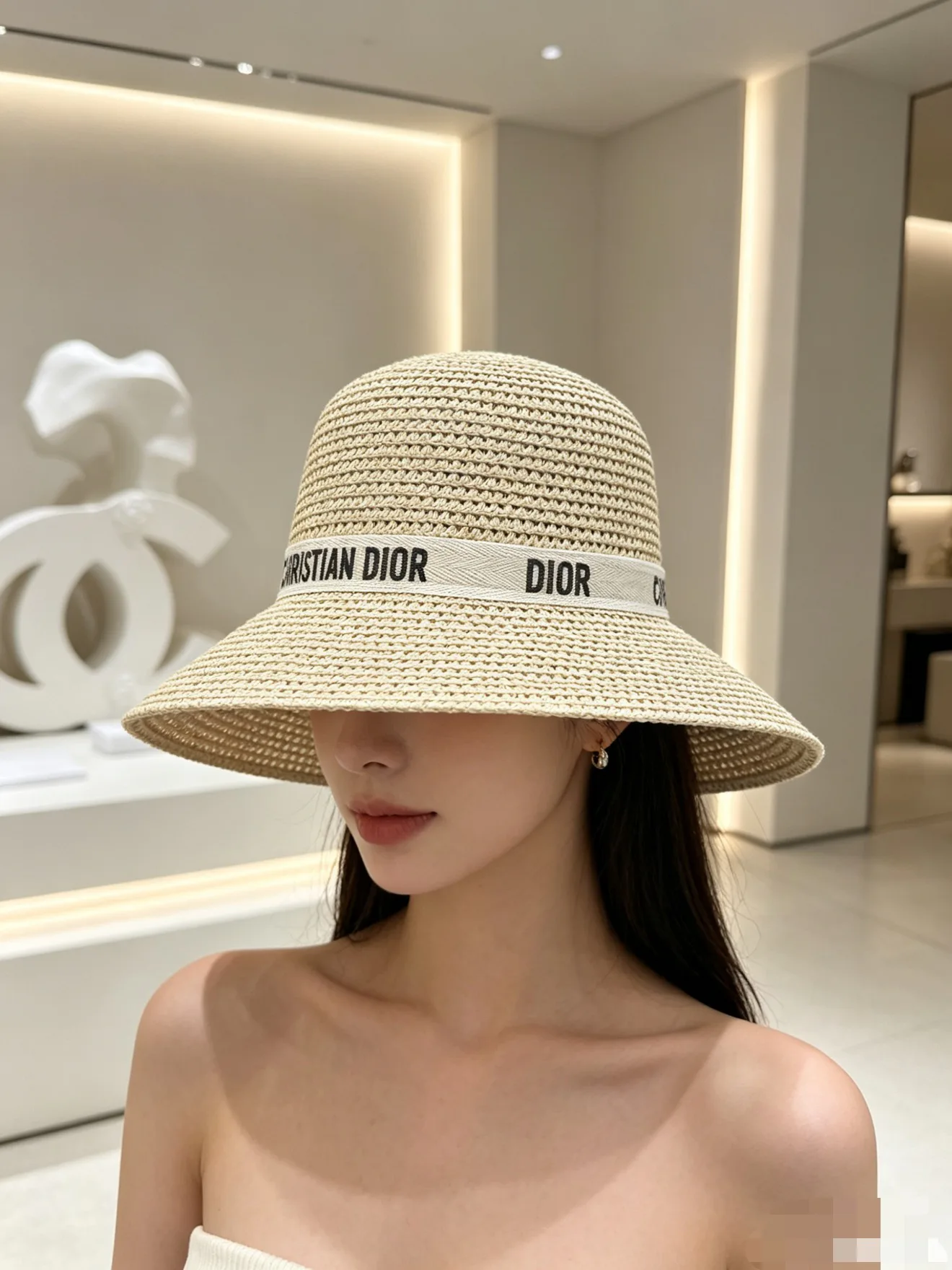 Головные Уборы Christian Dior 17810496
