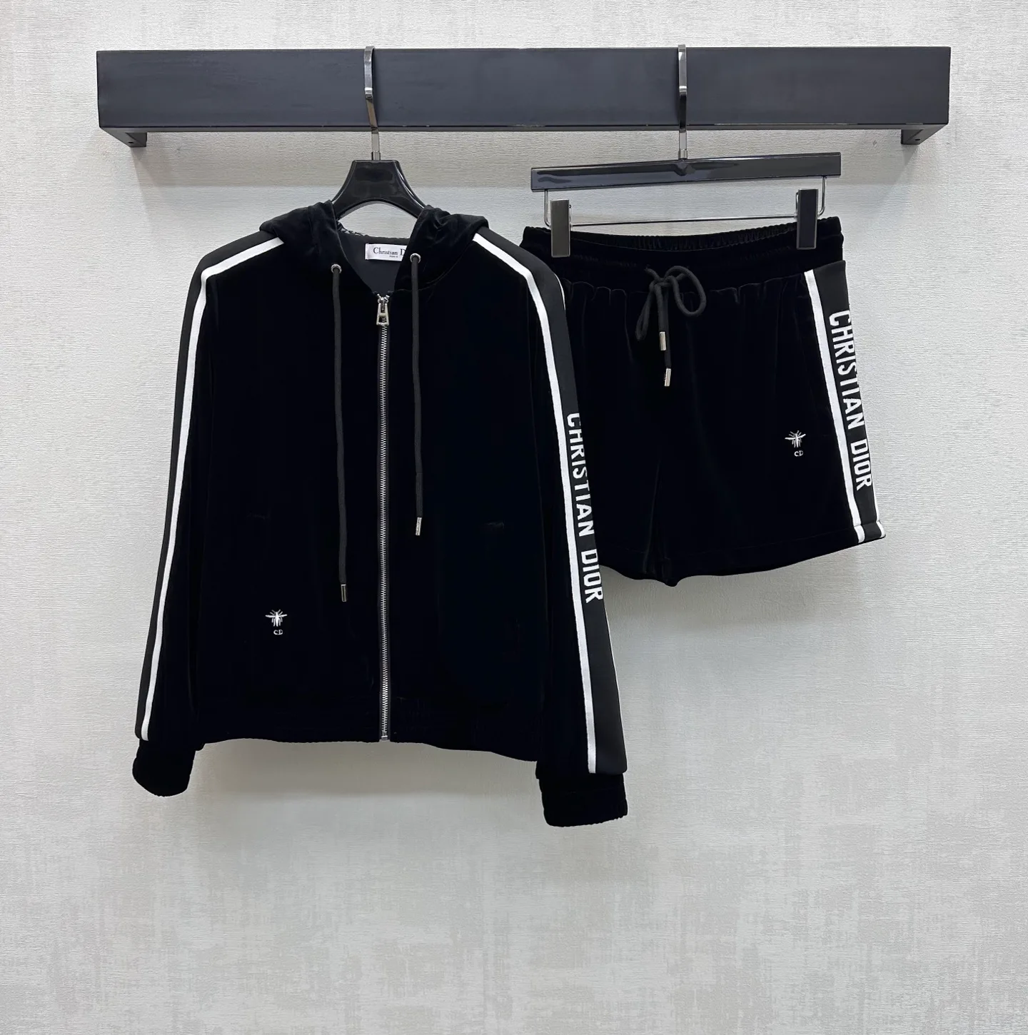 Костюмы Женские Christian Dior 11463522