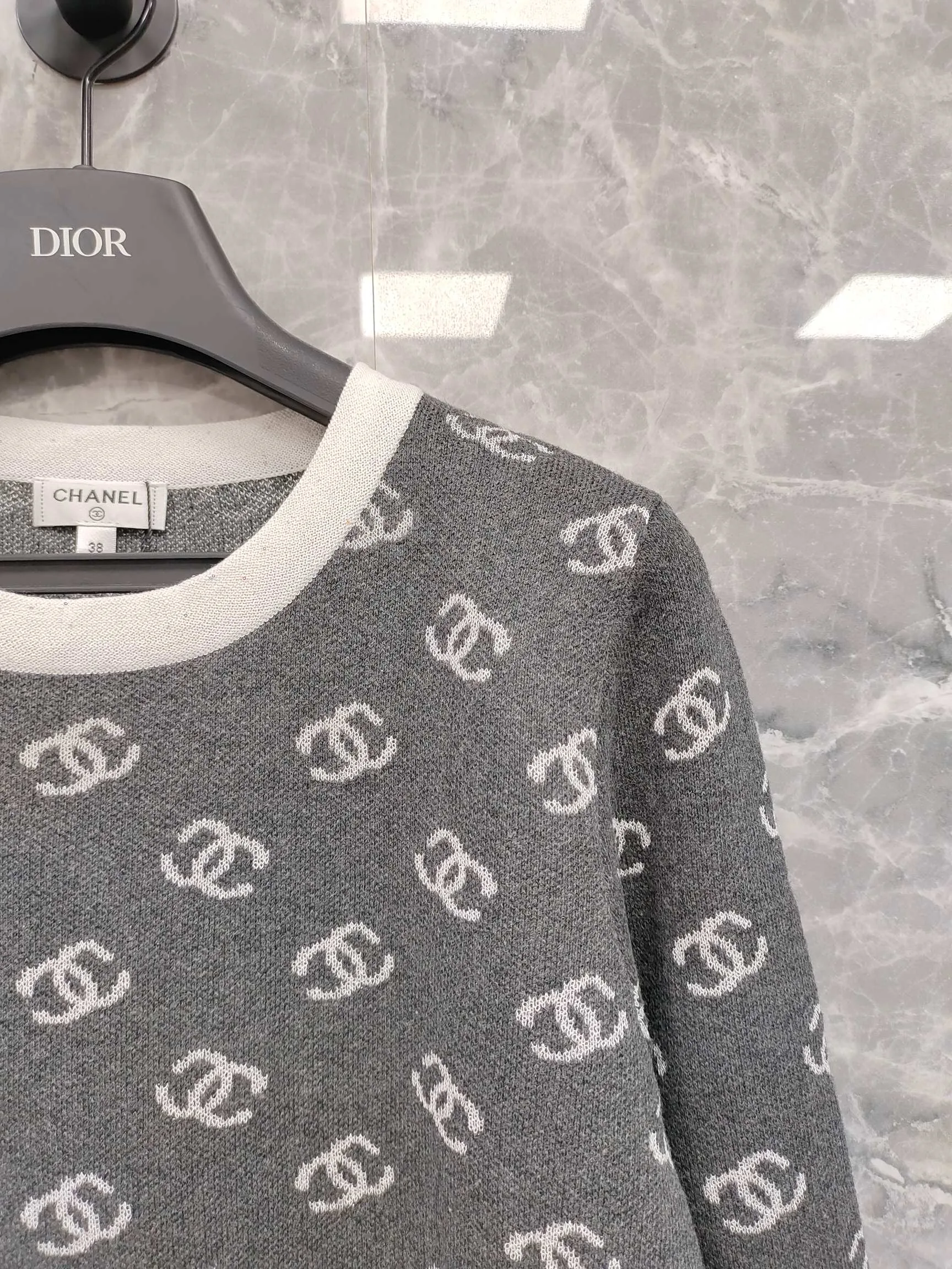 Джемперы И Свитеры Женские Chanel 17954430