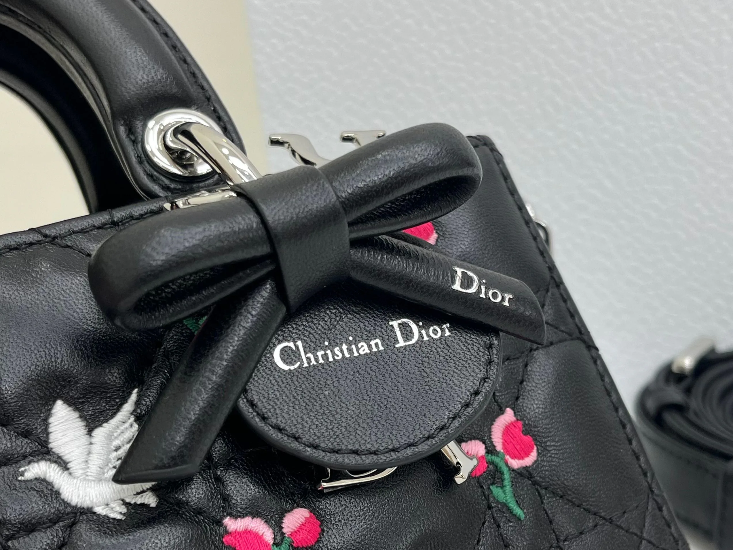 Классические Сумки Женские Christian Dior 17407056
