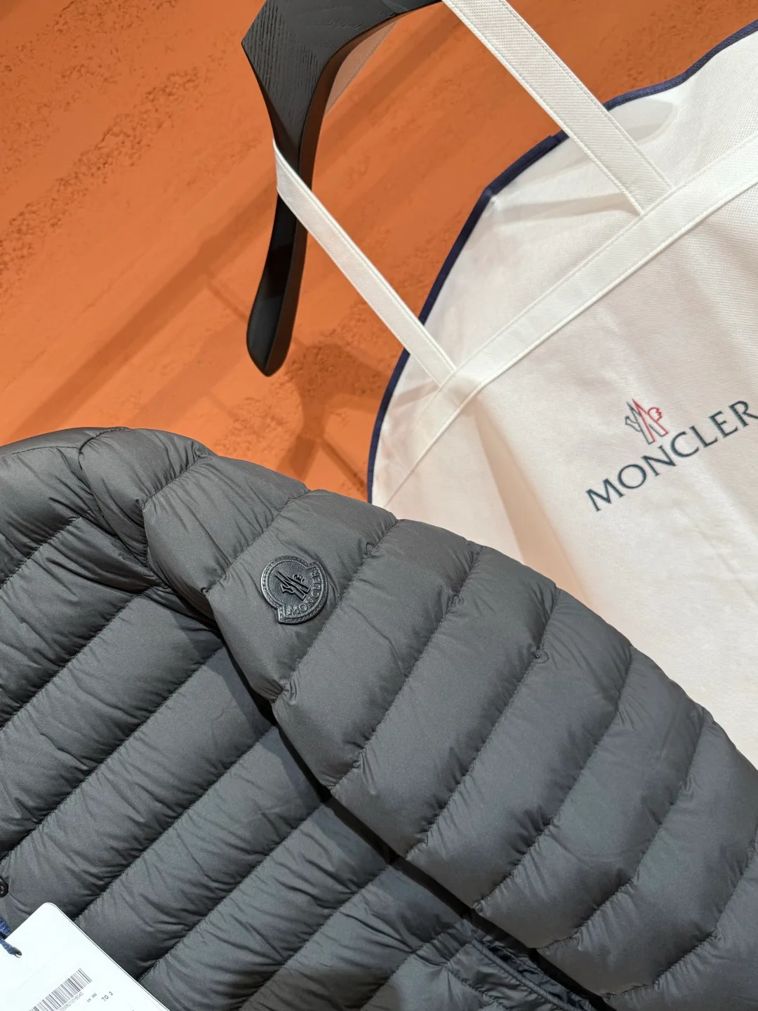 Куртки И Пуховики Женские Moncler 18436263