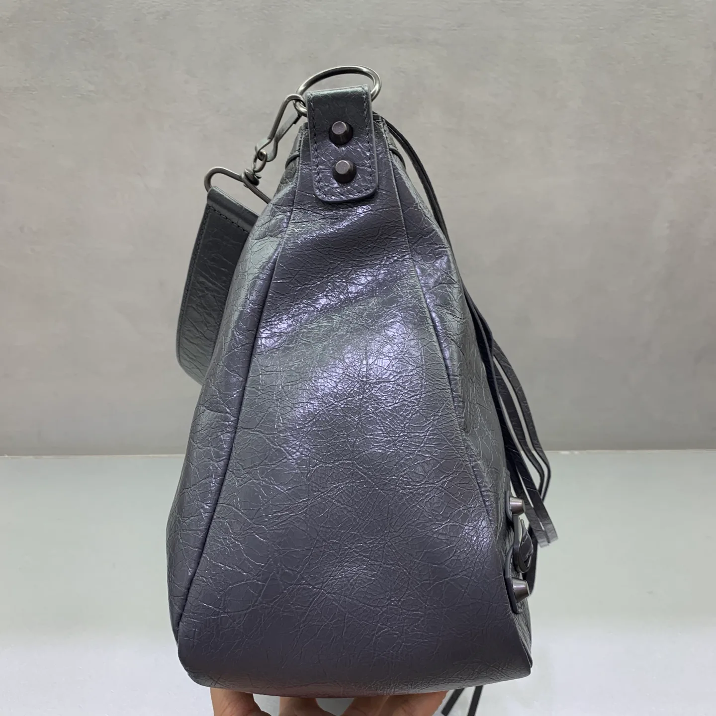 Сумки На Ремне Женские Balenciaga 17419151