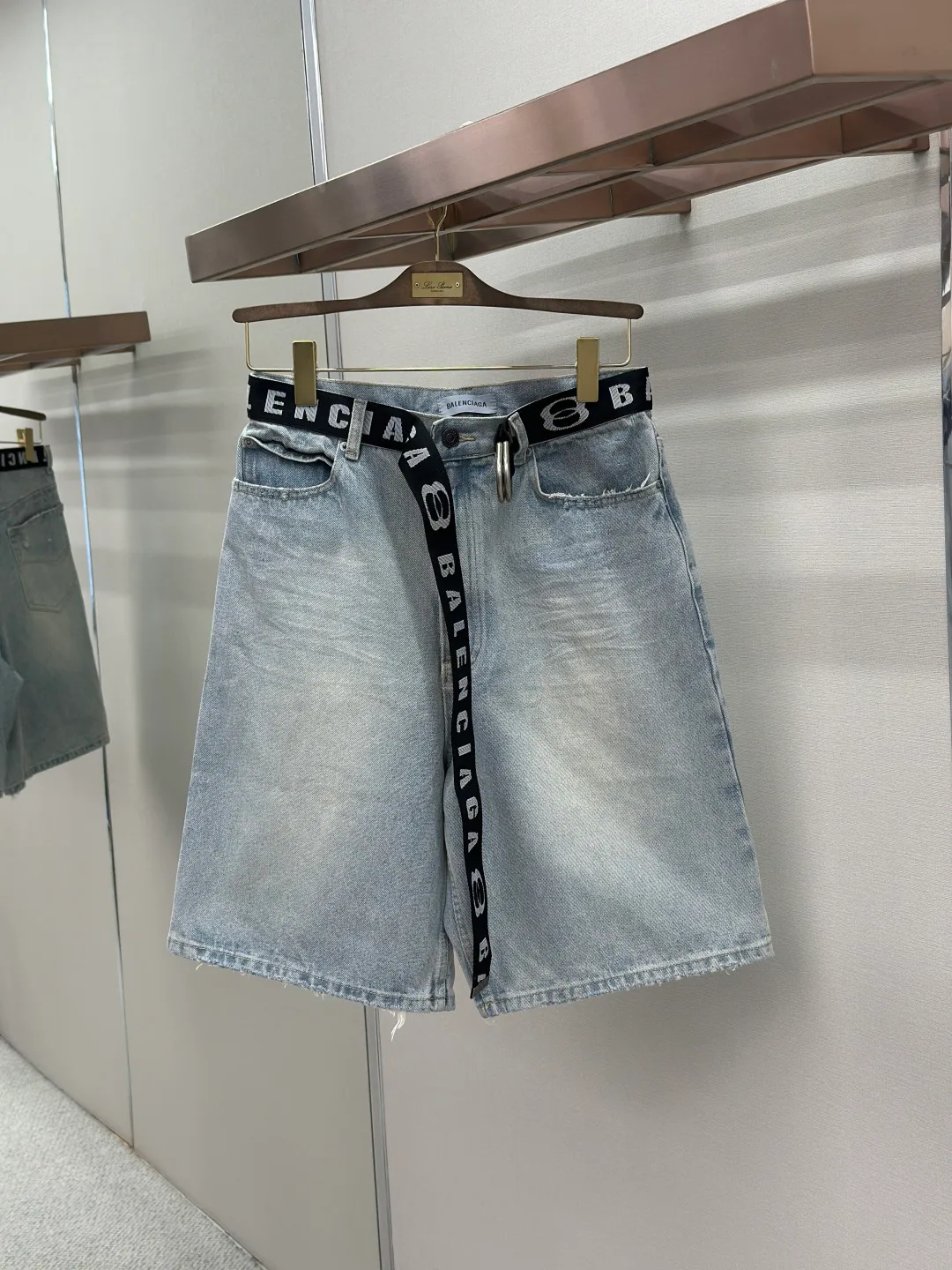 Джинсы Мужские Balenciaga 17468325