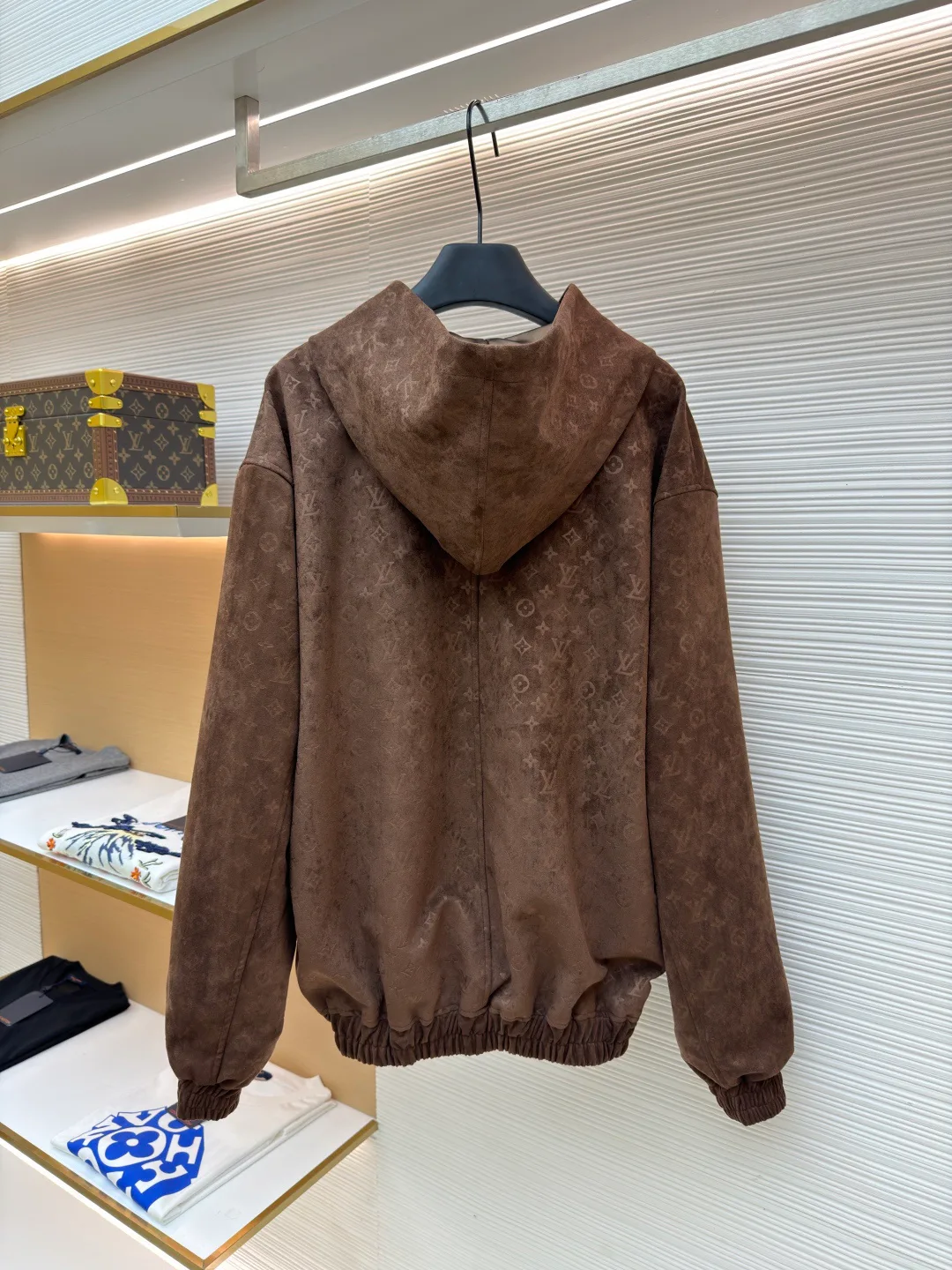 Куртки И Пуховики Мужские Louis Vuitton 1564960