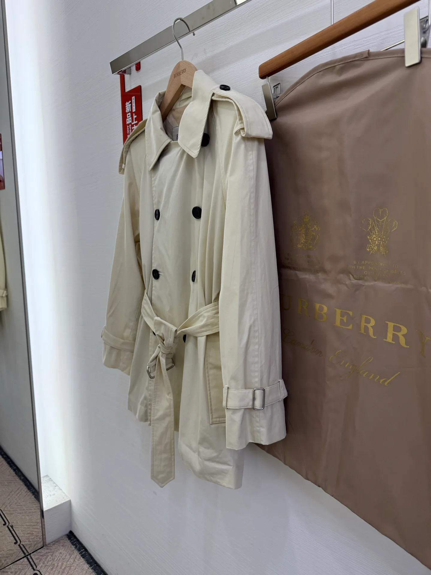 Тренчи Женские Burberry 10239391