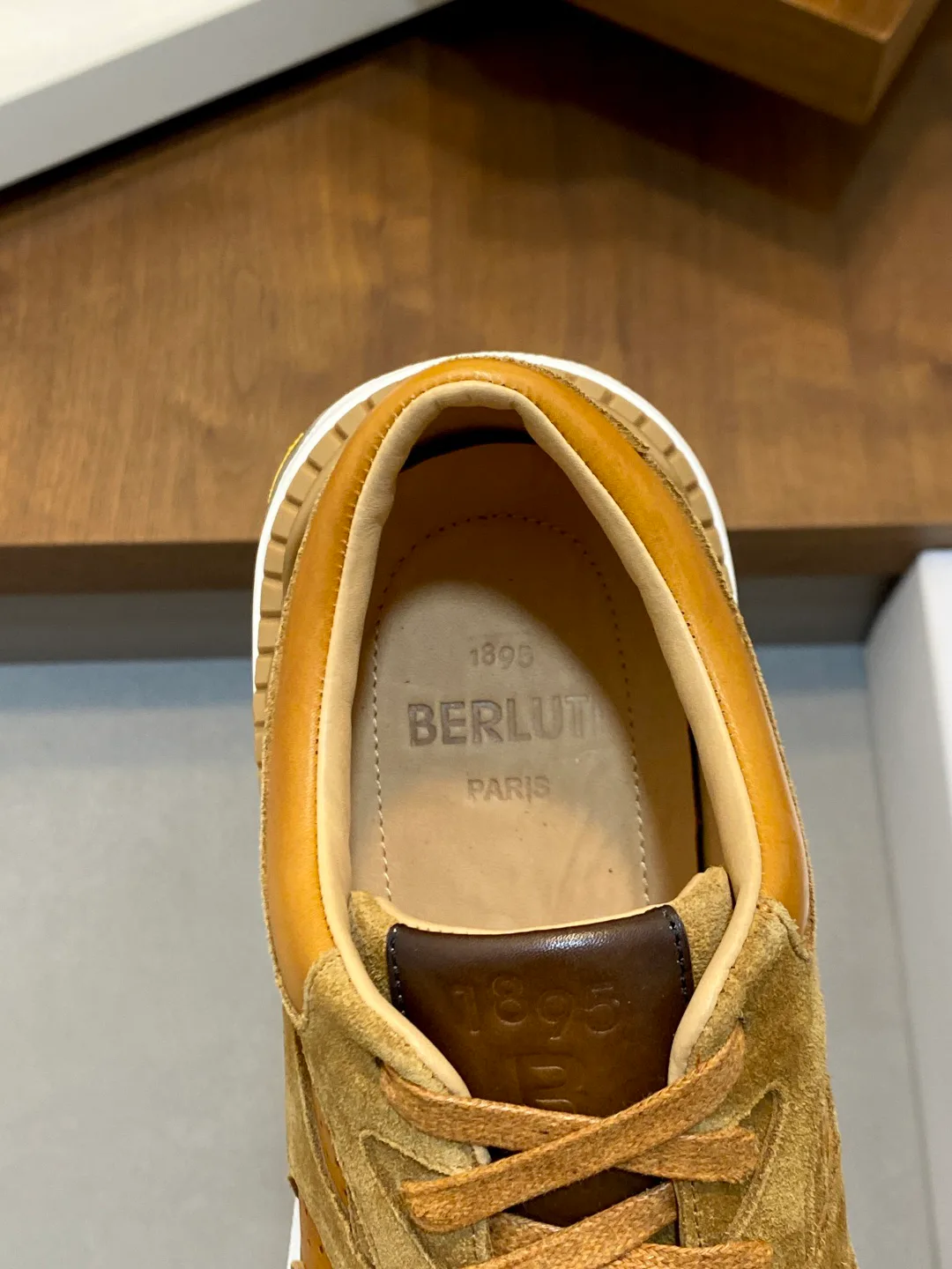 Кроссовки Мужские Berluti 19555428