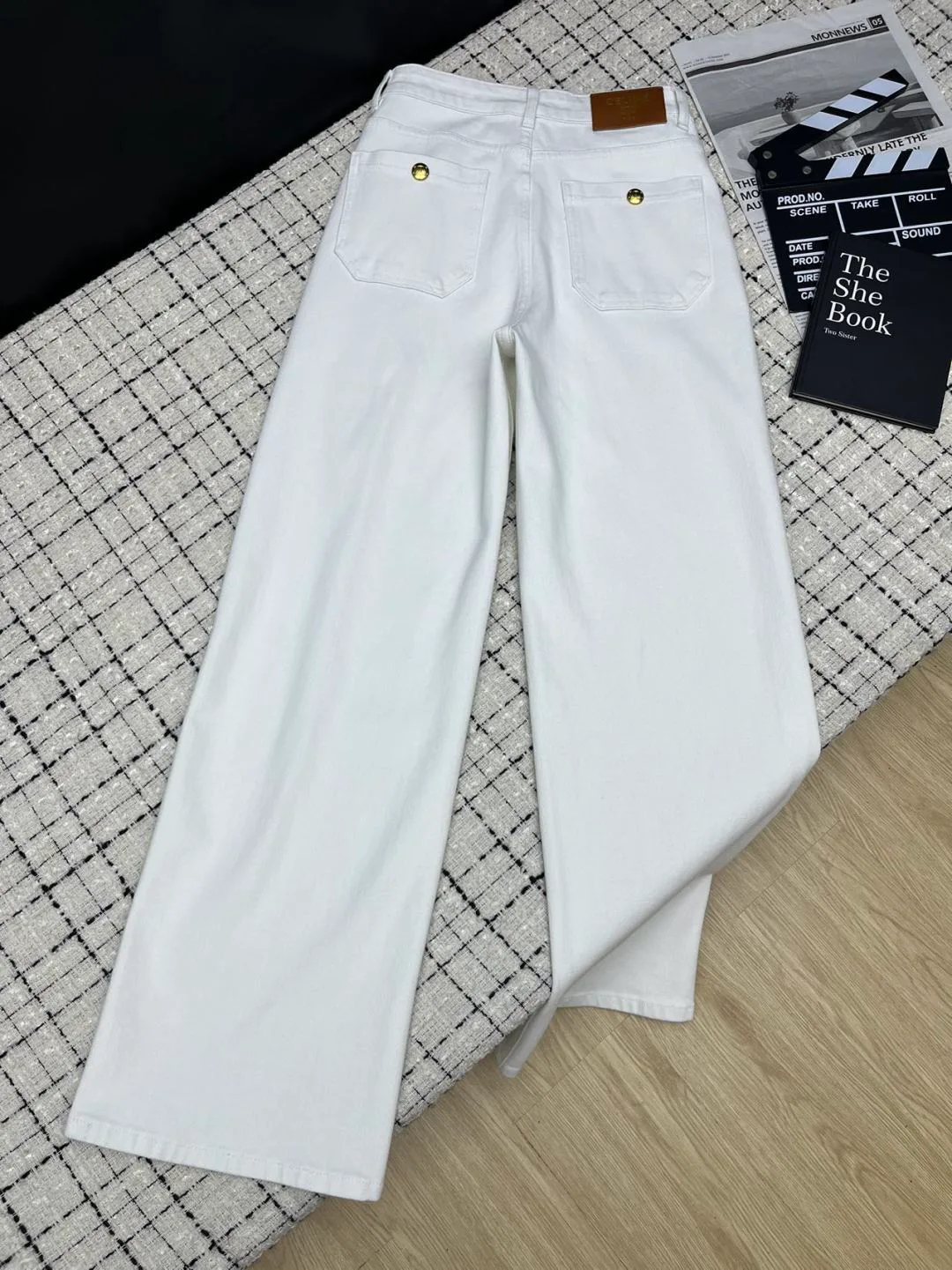 Джинсы Женские Celine 18864290