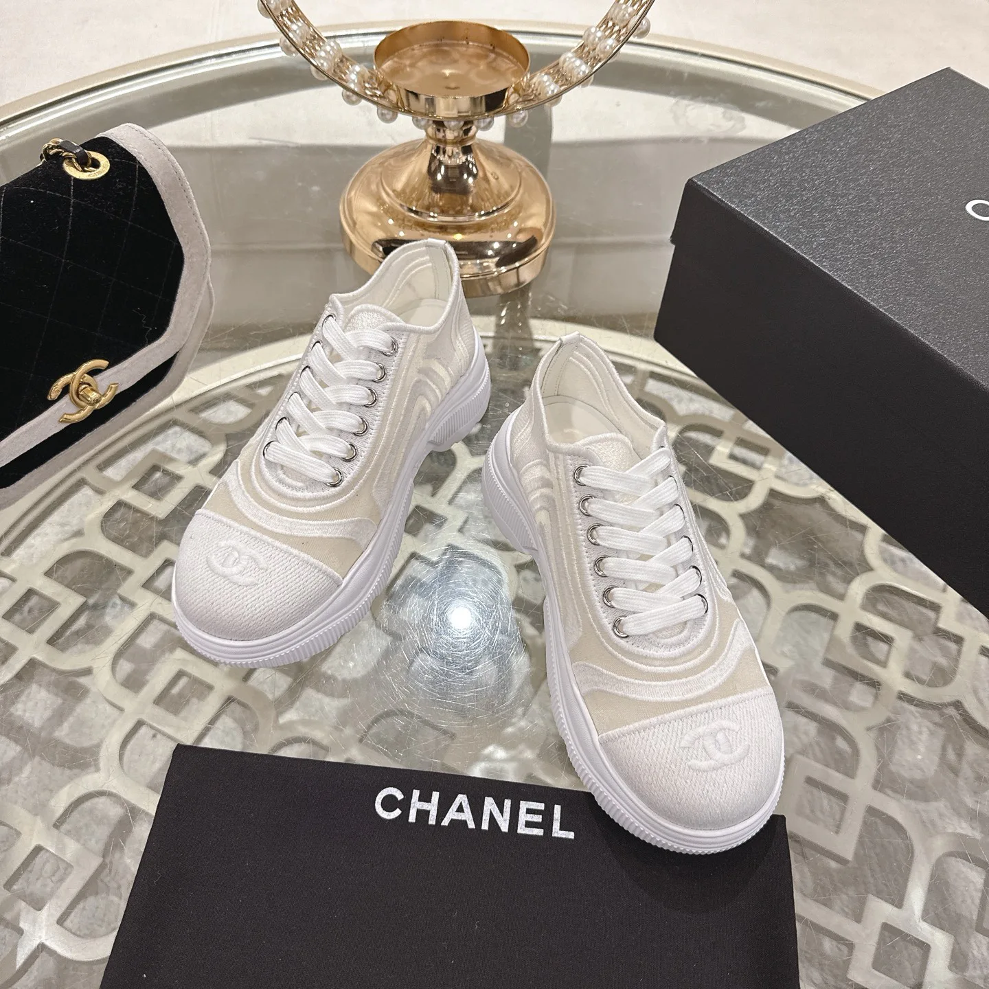 Кроссовки Женские Chanel 1529093