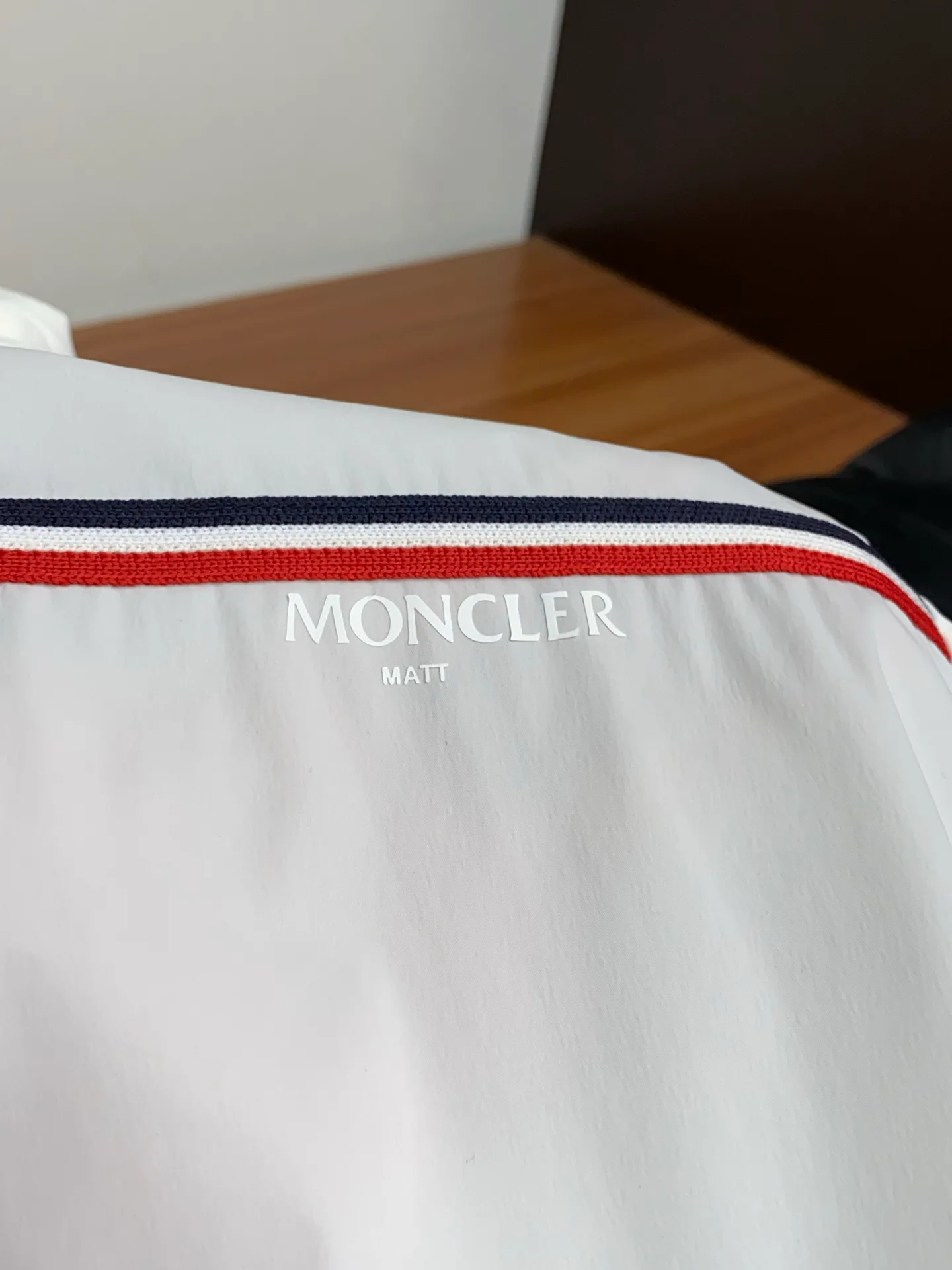 Куртки И Пуховики Мужские Moncler 17510127