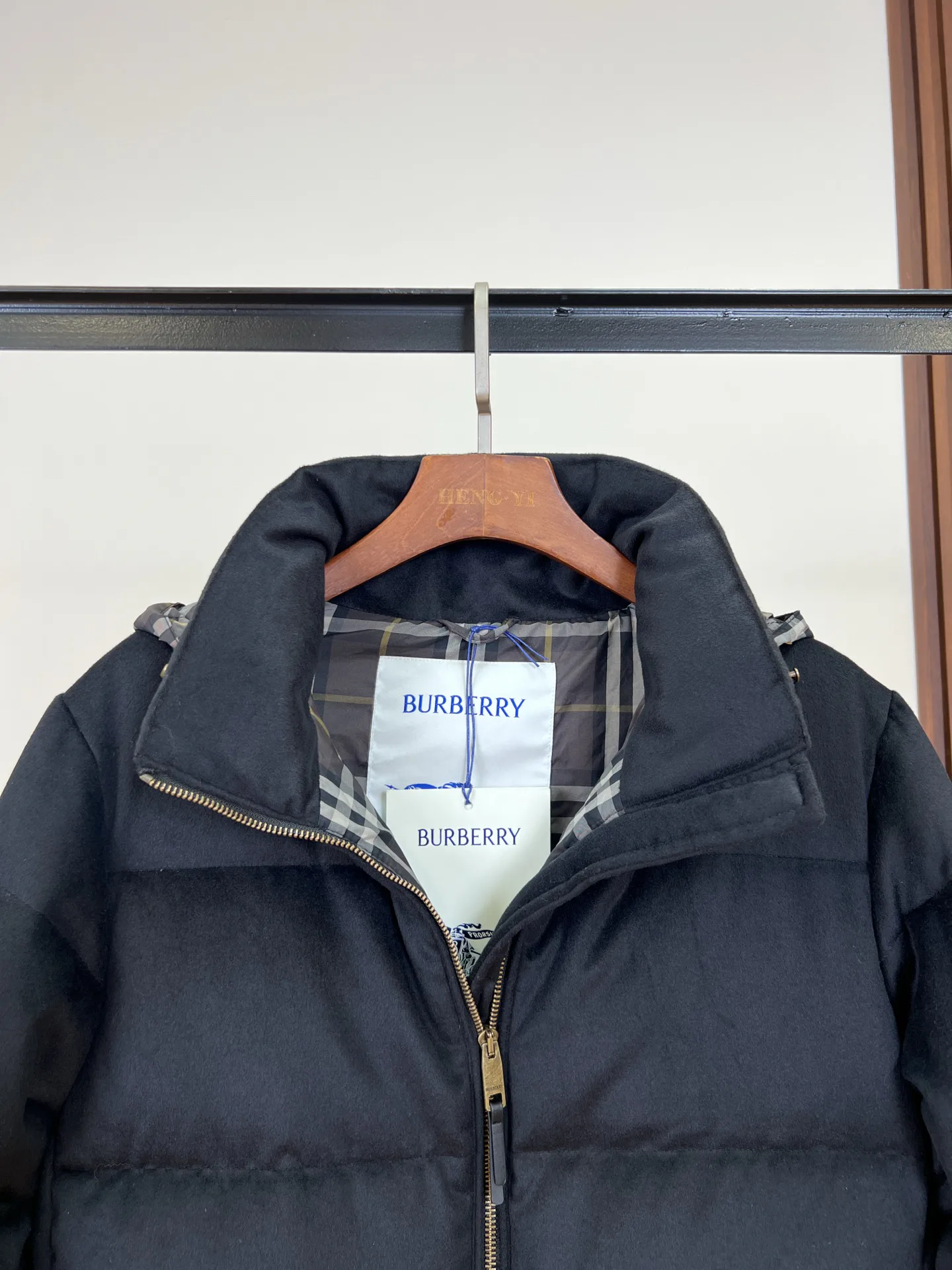 Куртки И Пуховики Женские Burberry 18183462