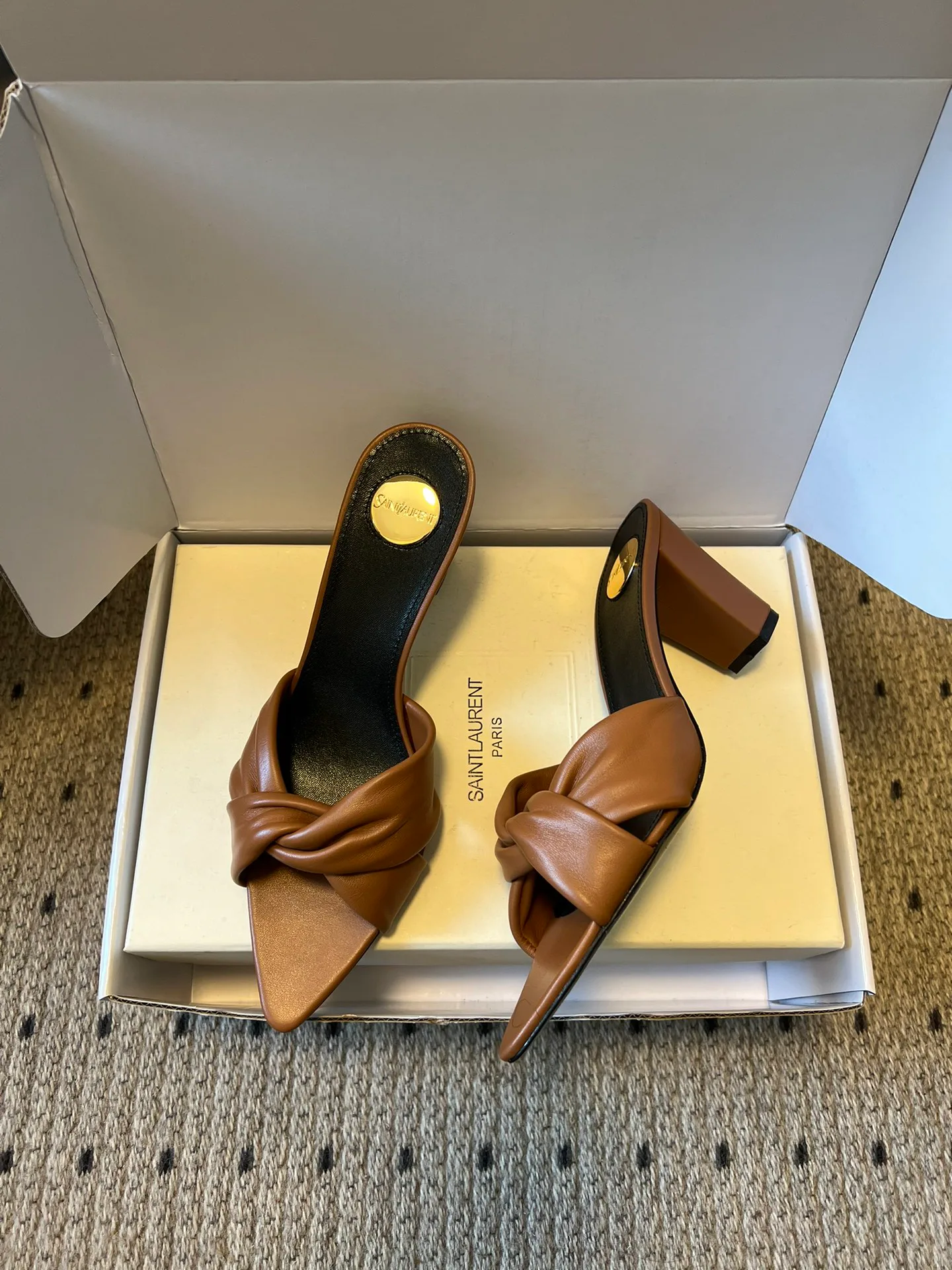 Босоножки Женские Saint Laurent 10835409