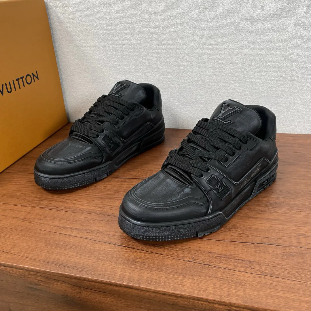 Кроссовки Женские Louis Vuitton 155185