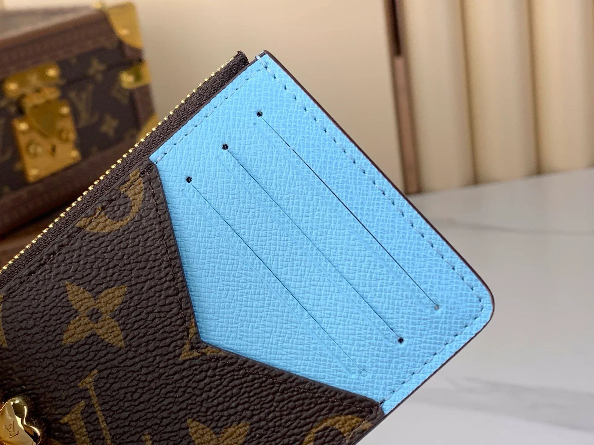 Клатчи Женские Louis Vuitton 13582754