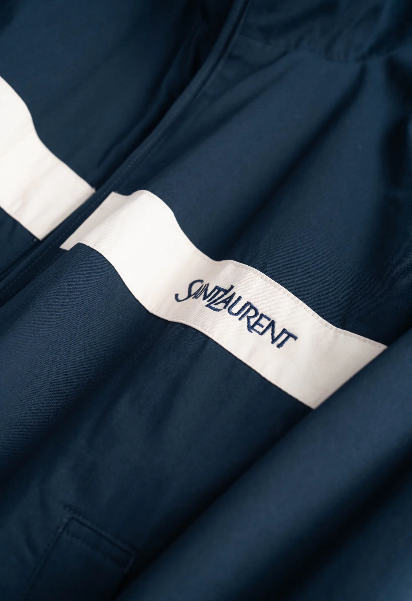 Куртки И Пуховики Женские Saint Laurent 18256749