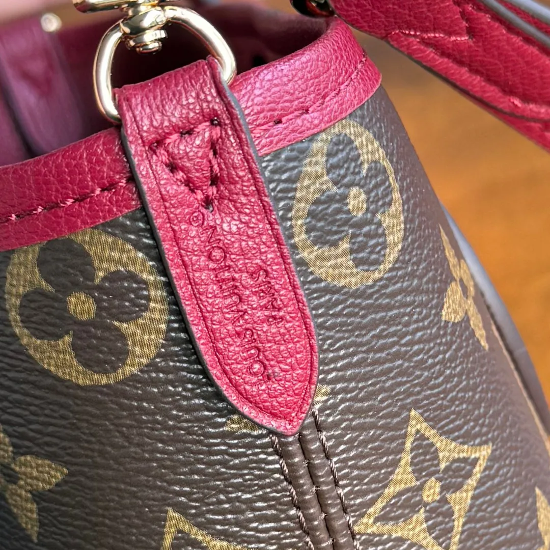 Классические Сумки Женские Louis Vuitton 11565812