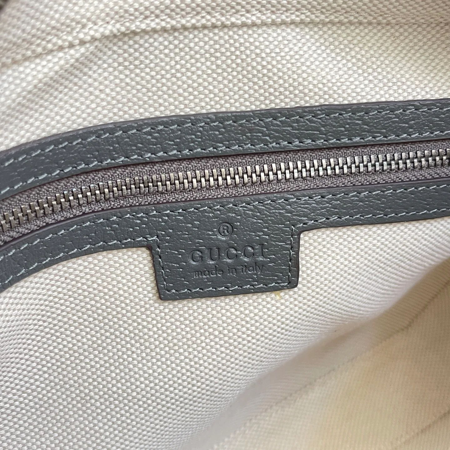 Классические Сумки Женские Gucci 13558937