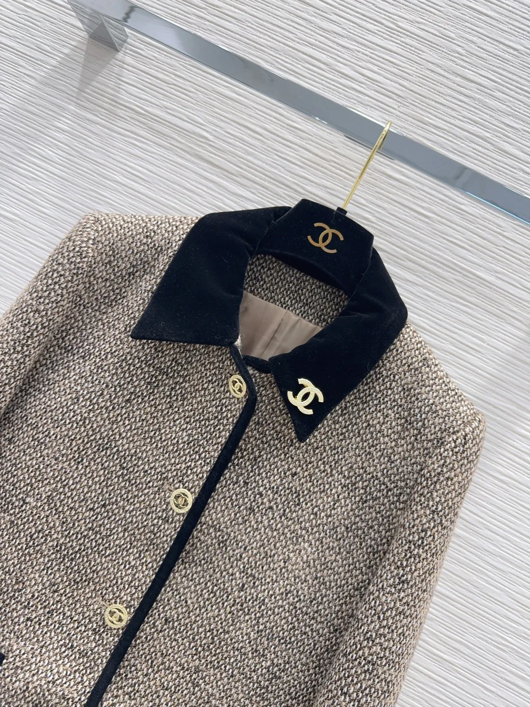Жакеты Женские Chanel 19005676