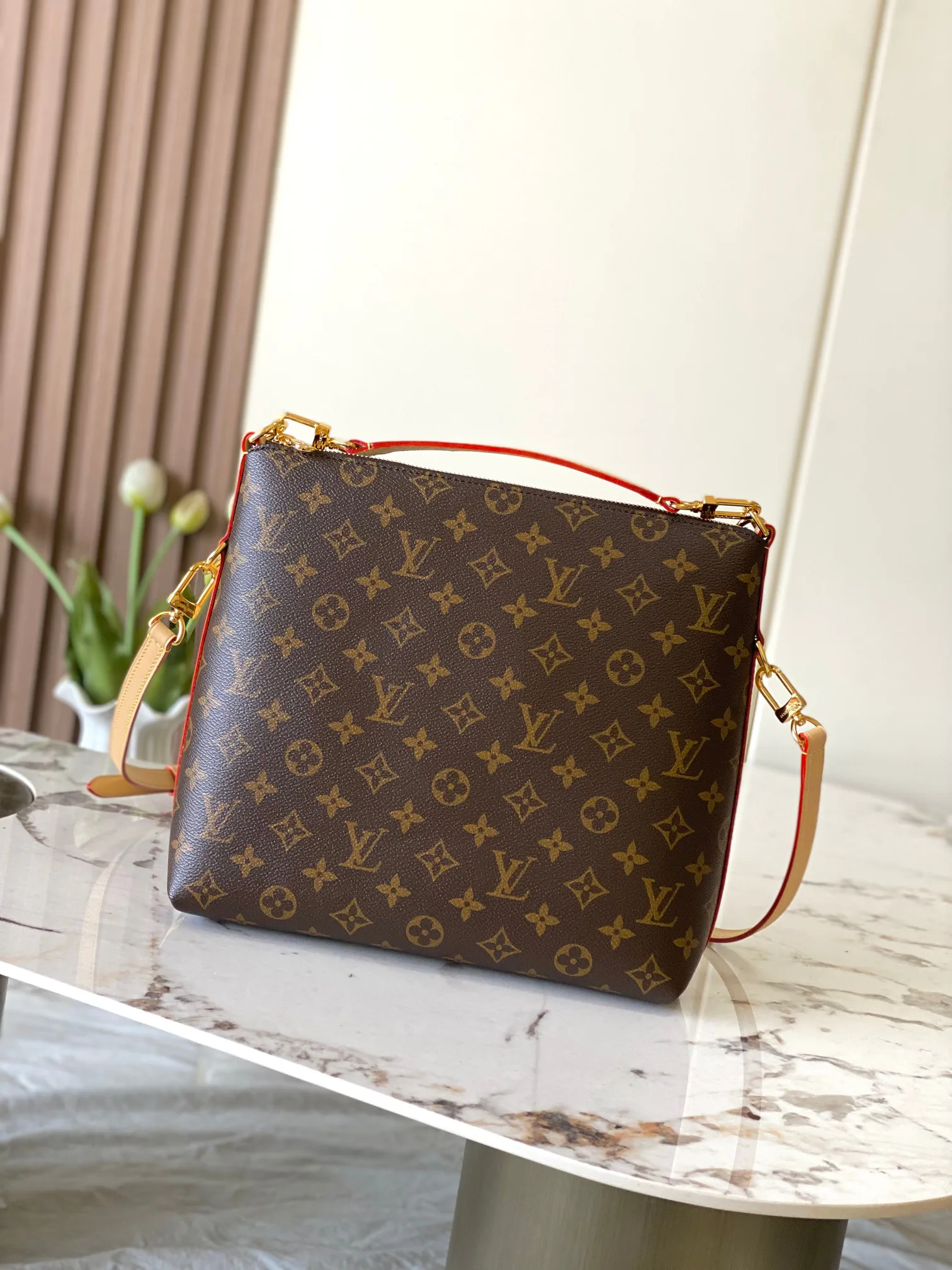 Классические Сумки Женские Louis Vuitton 11152562